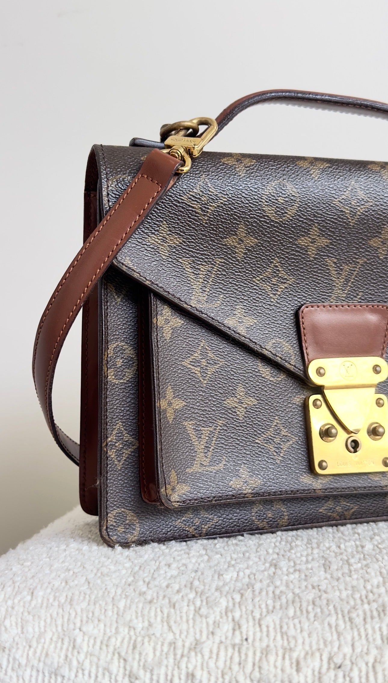 LOUIS VUITTON MONOGRAM MONCEAU BAG IN BROWN