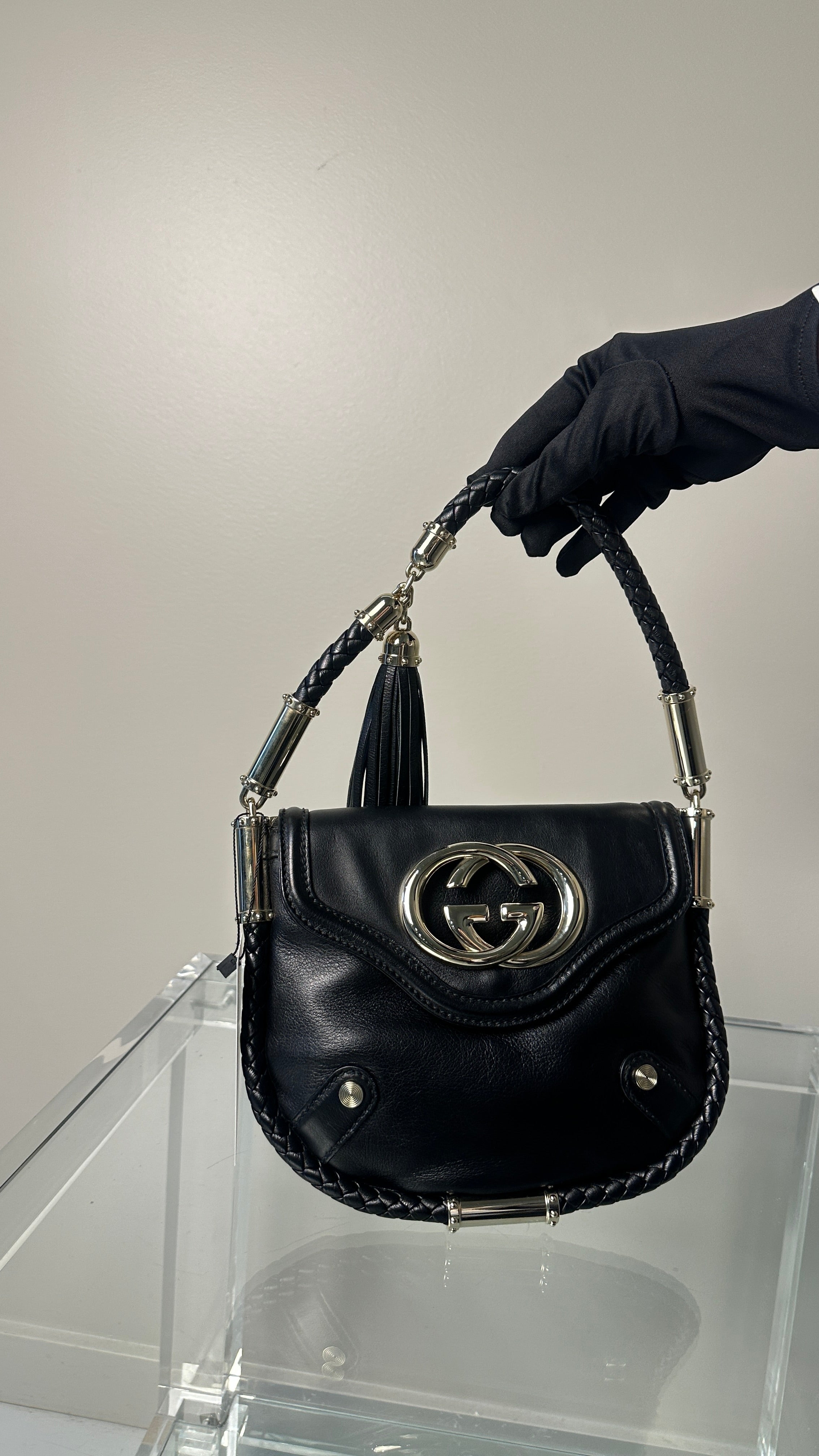 GUCCI BRITT TASSEL HANDBAG IN BLACK