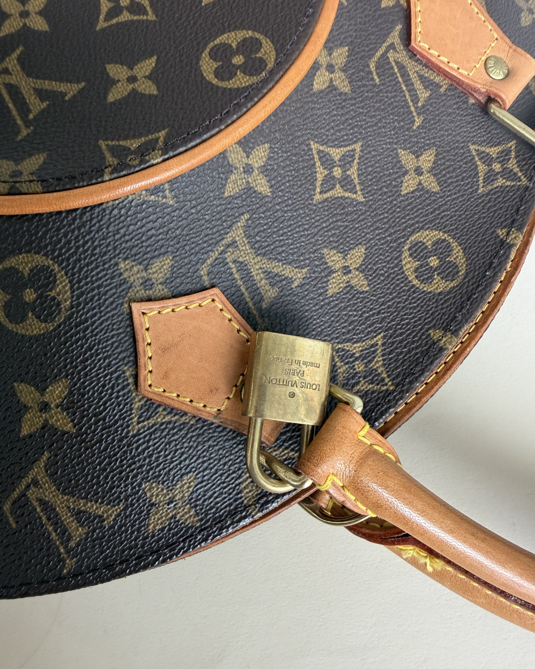 Louis Vuitton Ellipse Monogram MM