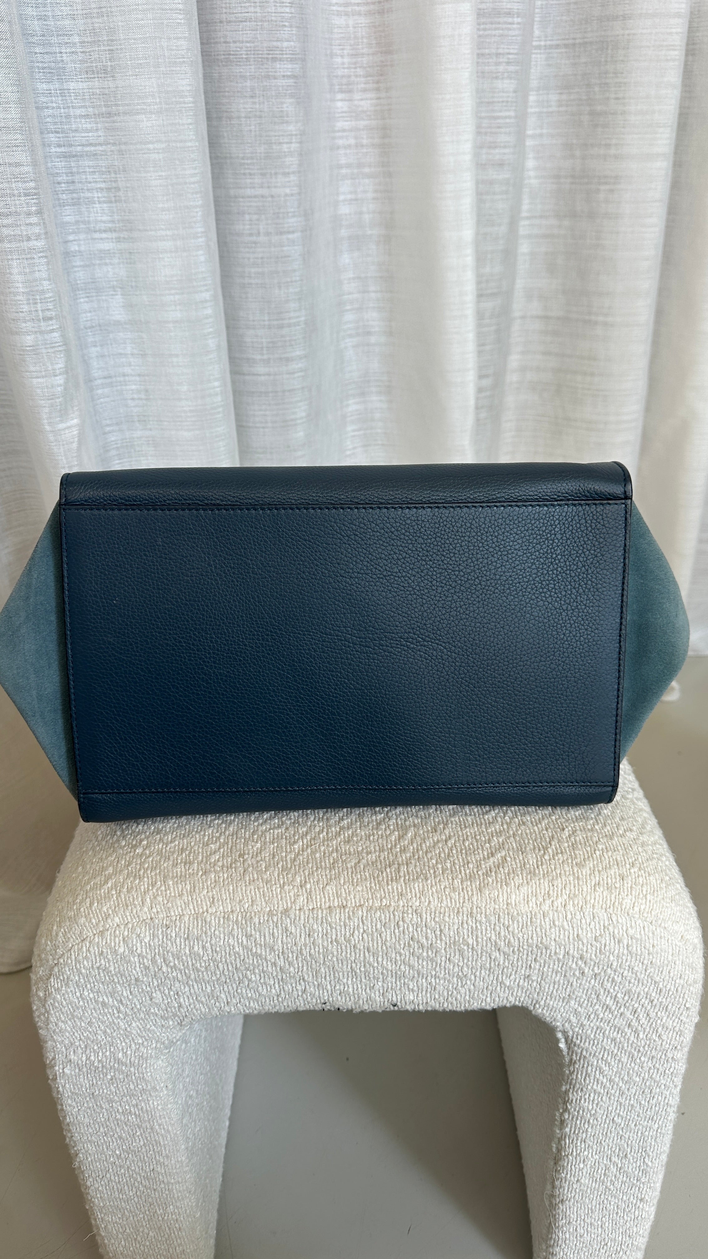 CÉLINE TRAPEZE LEATHER SUEDE HANDBAG - IN BLUE