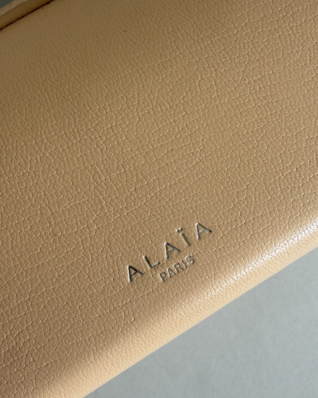 Alaia Le Teckel Bag
