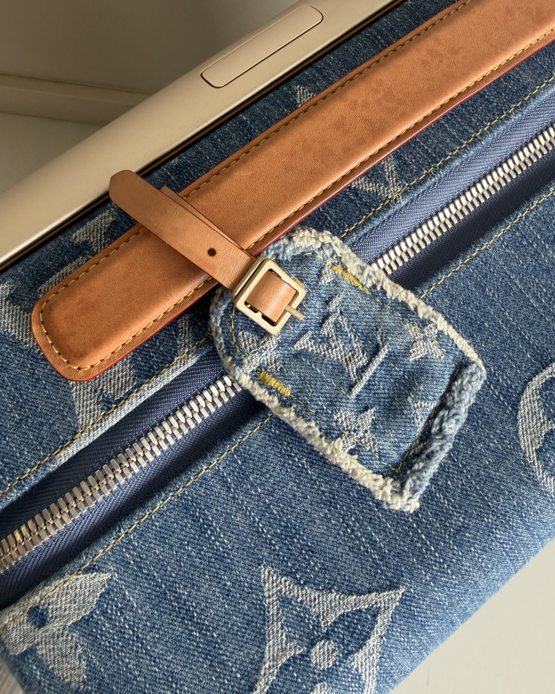 Louis Vuitton Monogram Denim Horizon Blue 55
