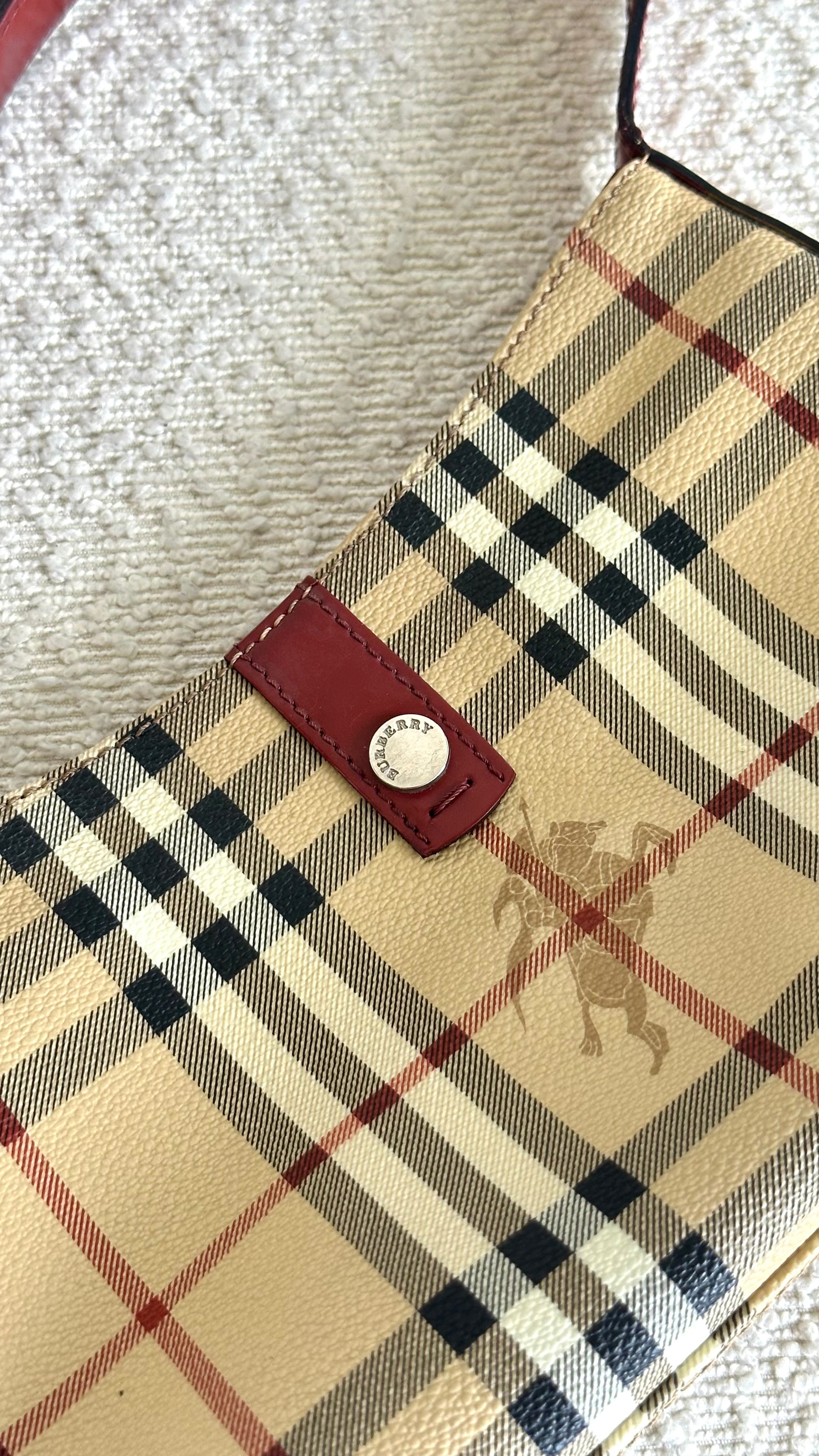 BURBERRY NOVA CHECK SHOULDER BAG IN BORDEAUX