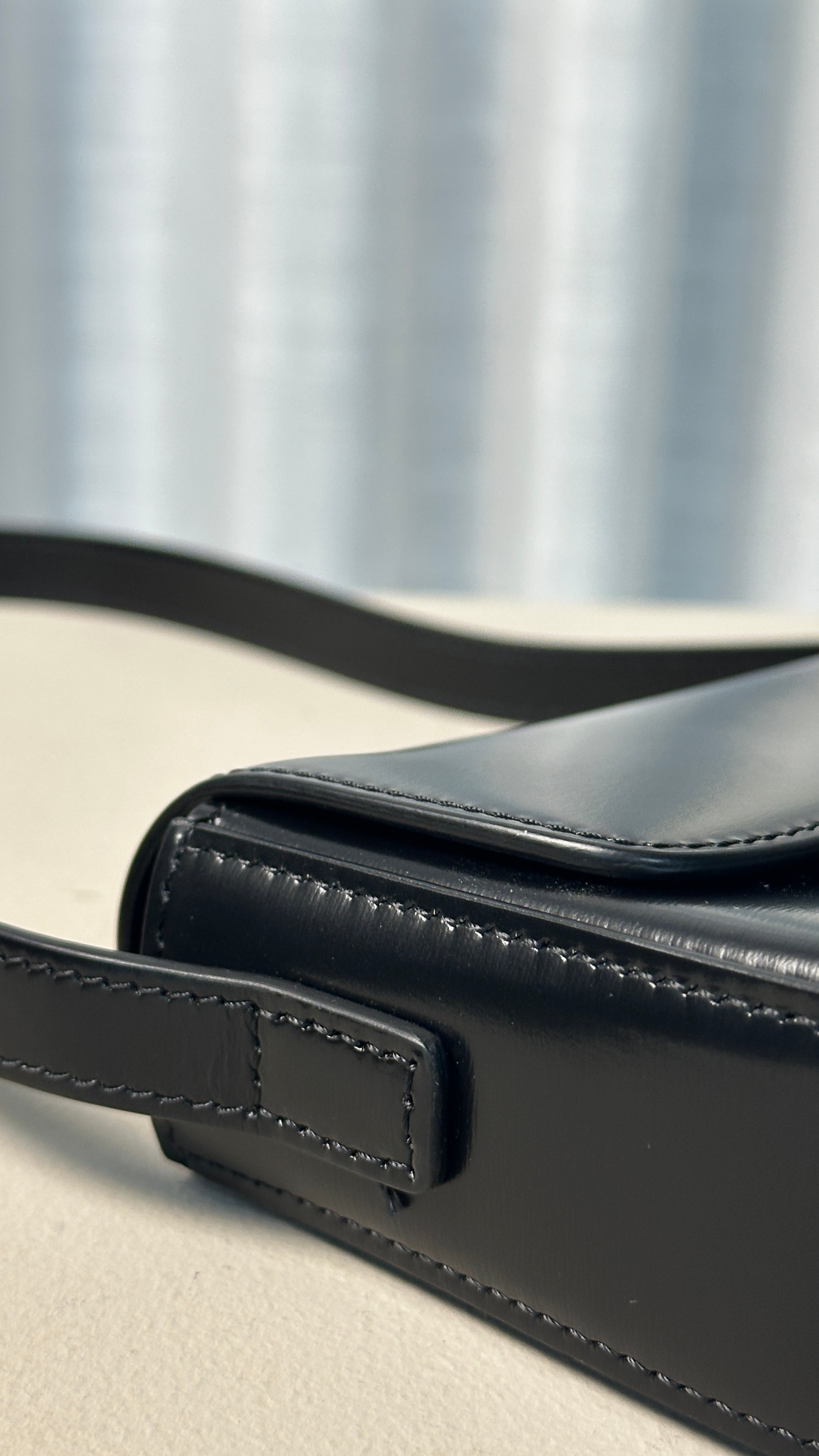 CÉLINE TRIOMPHE LONG LEATHER HANDBAG IN BLACK