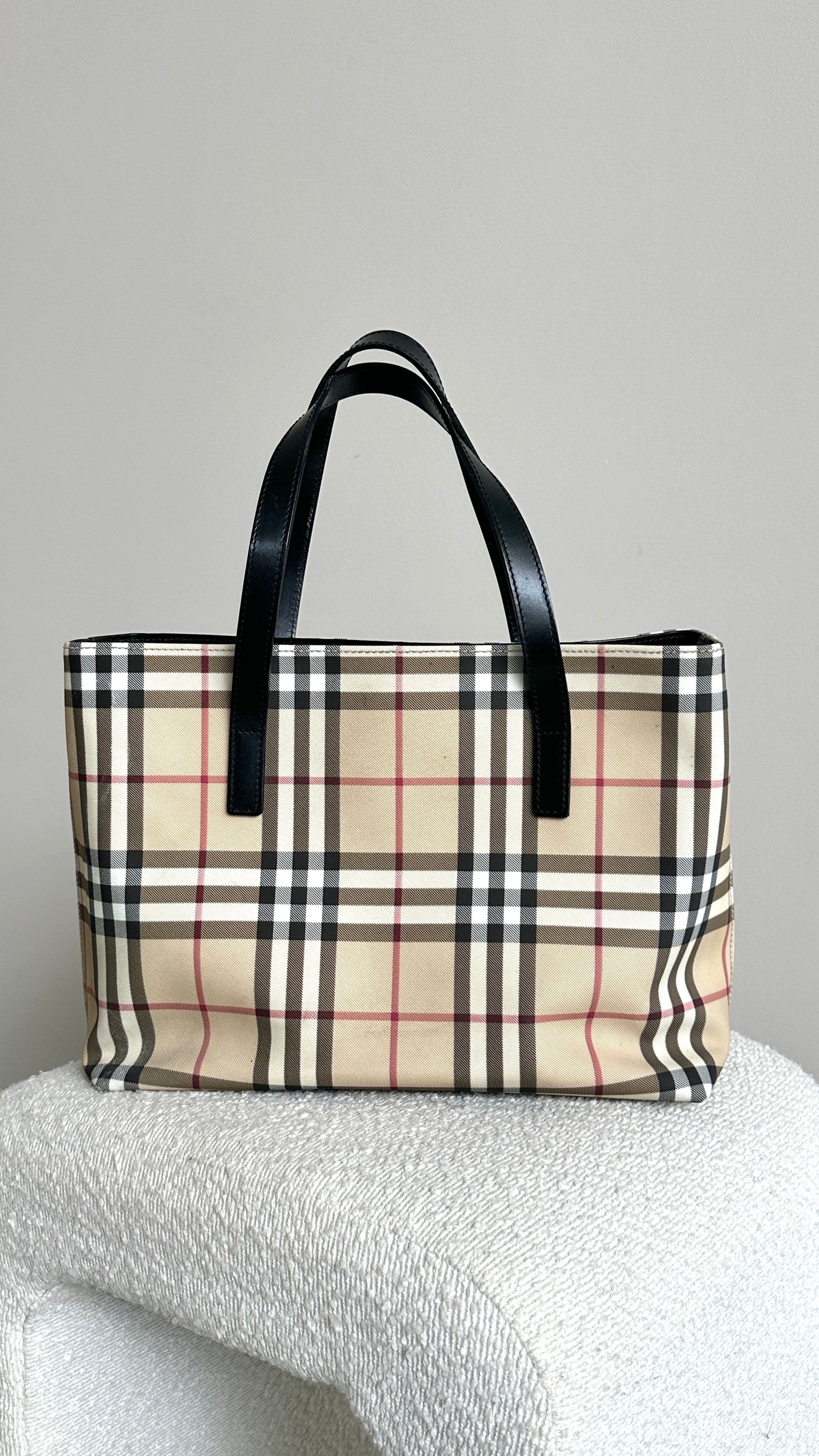 BURBERRY NOVA CHECK HANDBAG IN BEIGE