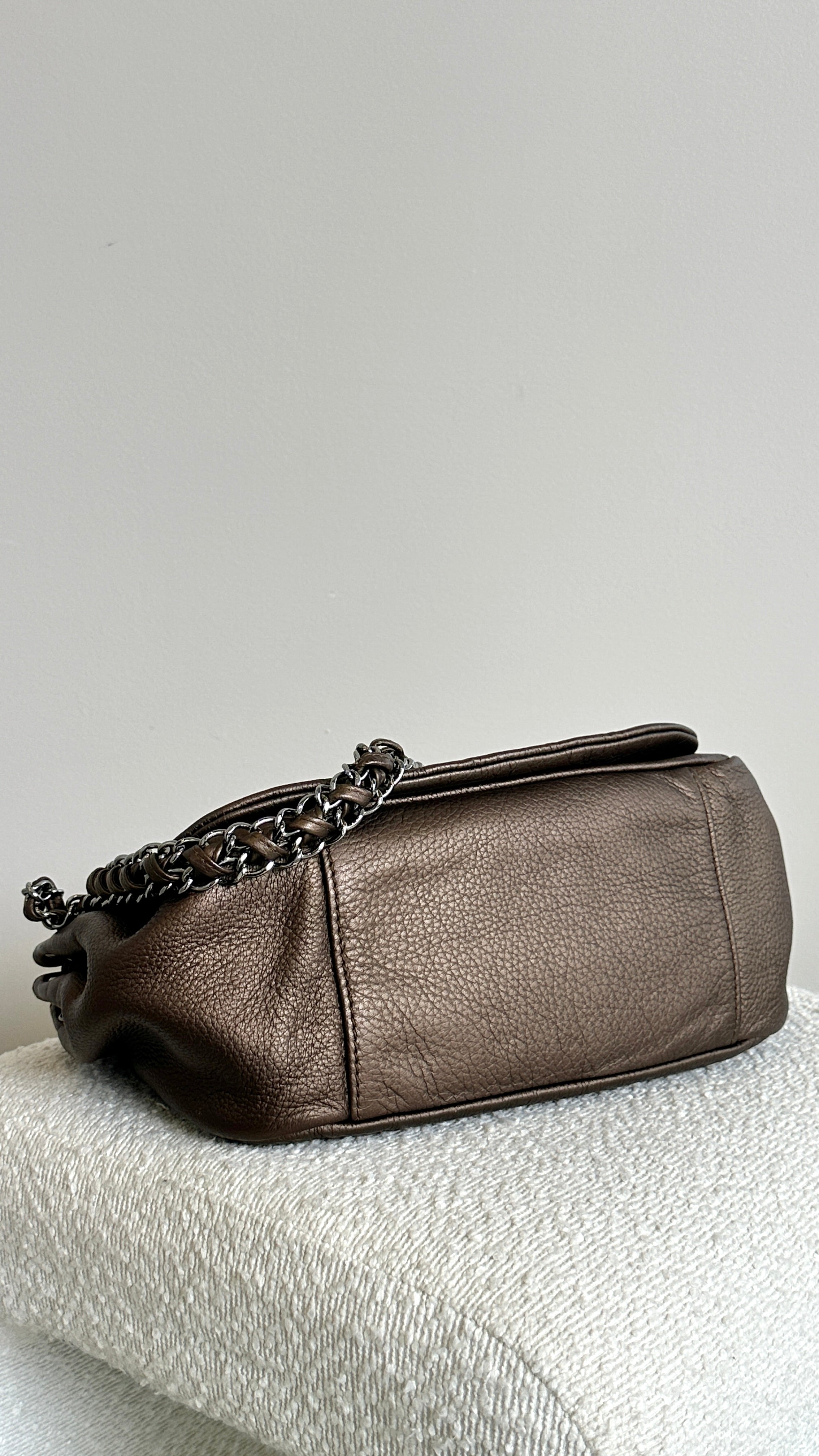 CHANEL LUXURY LINE LEATHER SINGLE FLAP IN BRONZE