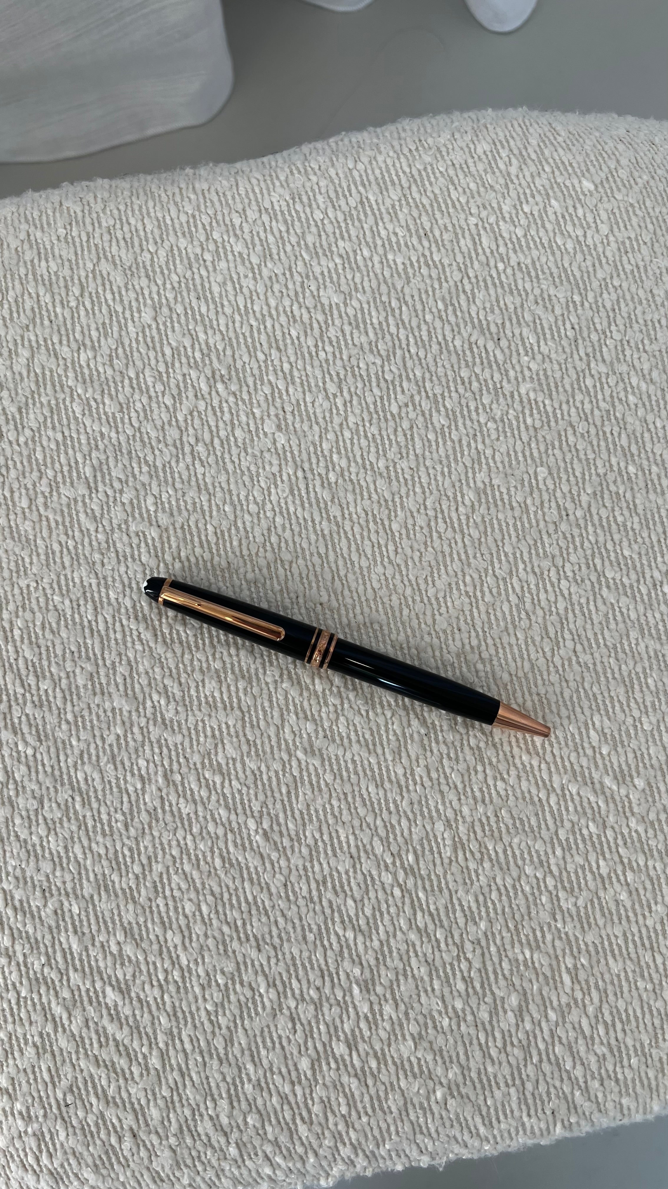 Montblanc Meisterstuck Rose-Gold Coated Ballpoint Pen In Black