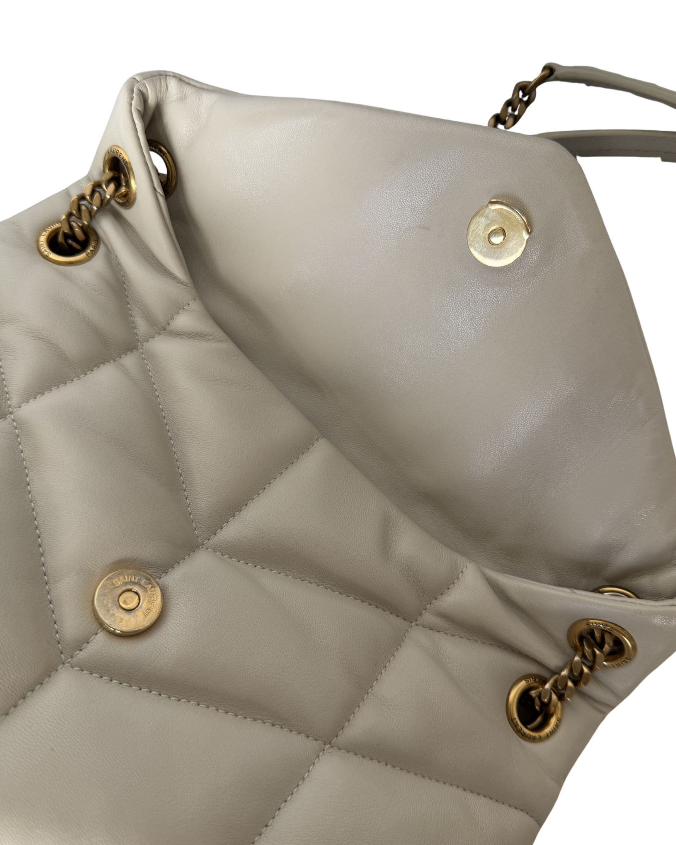 SAINT LAURENT LOULOU PUFFER MEDIUM IN WHITE