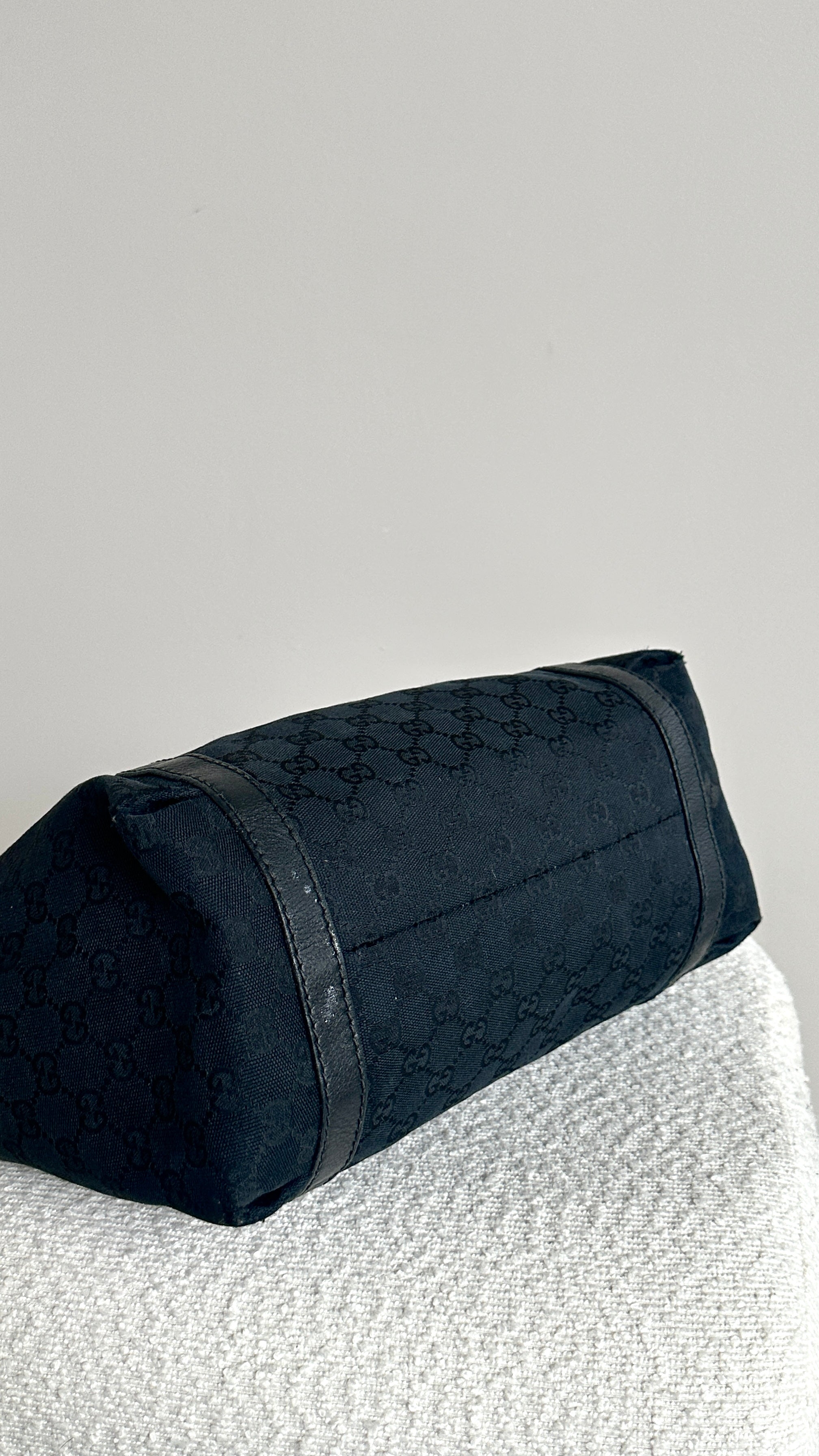 GUCCI VINTAGE TOTE BAG IN BLACK