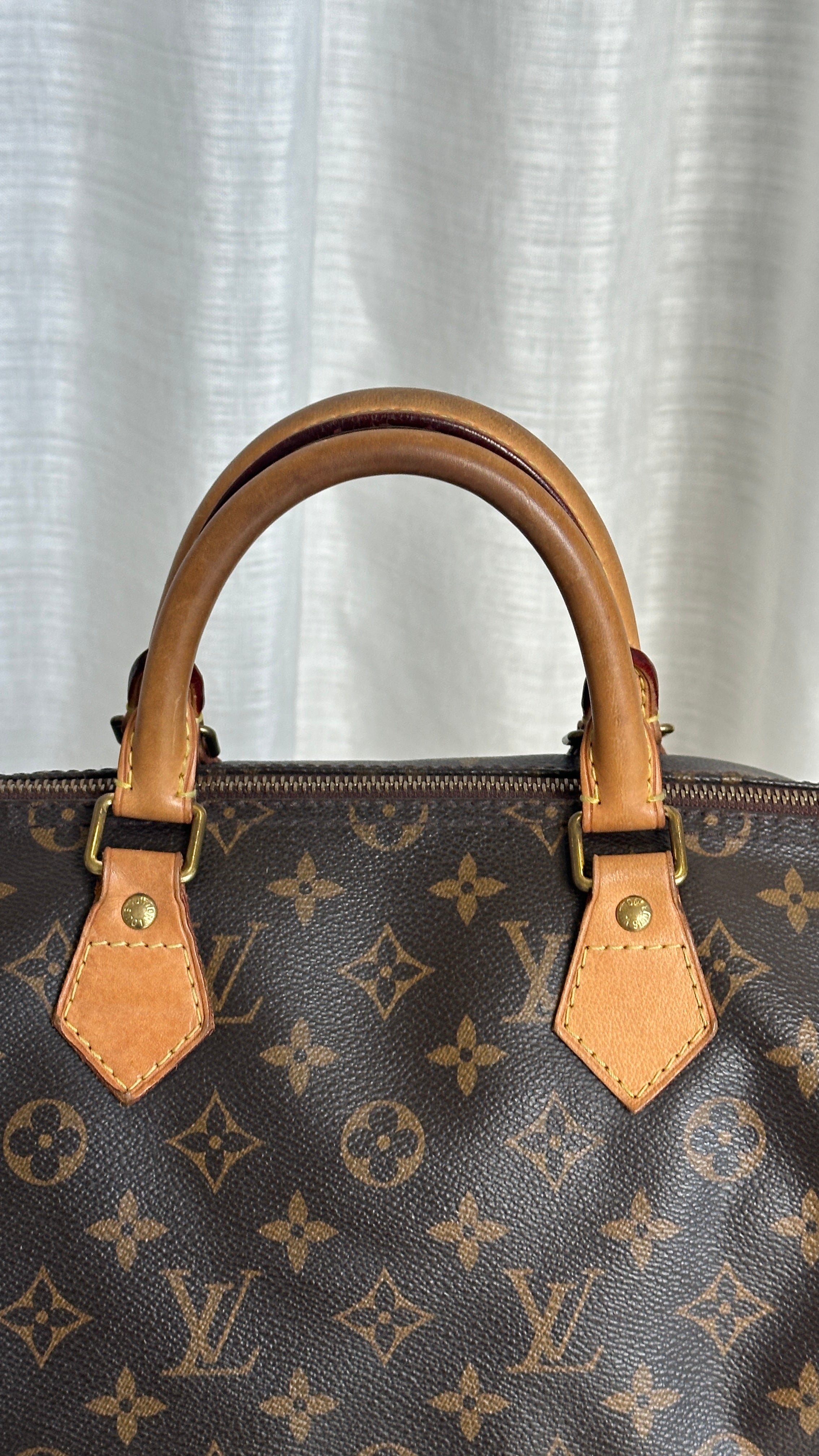 LOUIS VUITON MONOGRAM SPEEDY 35 IN BROWN