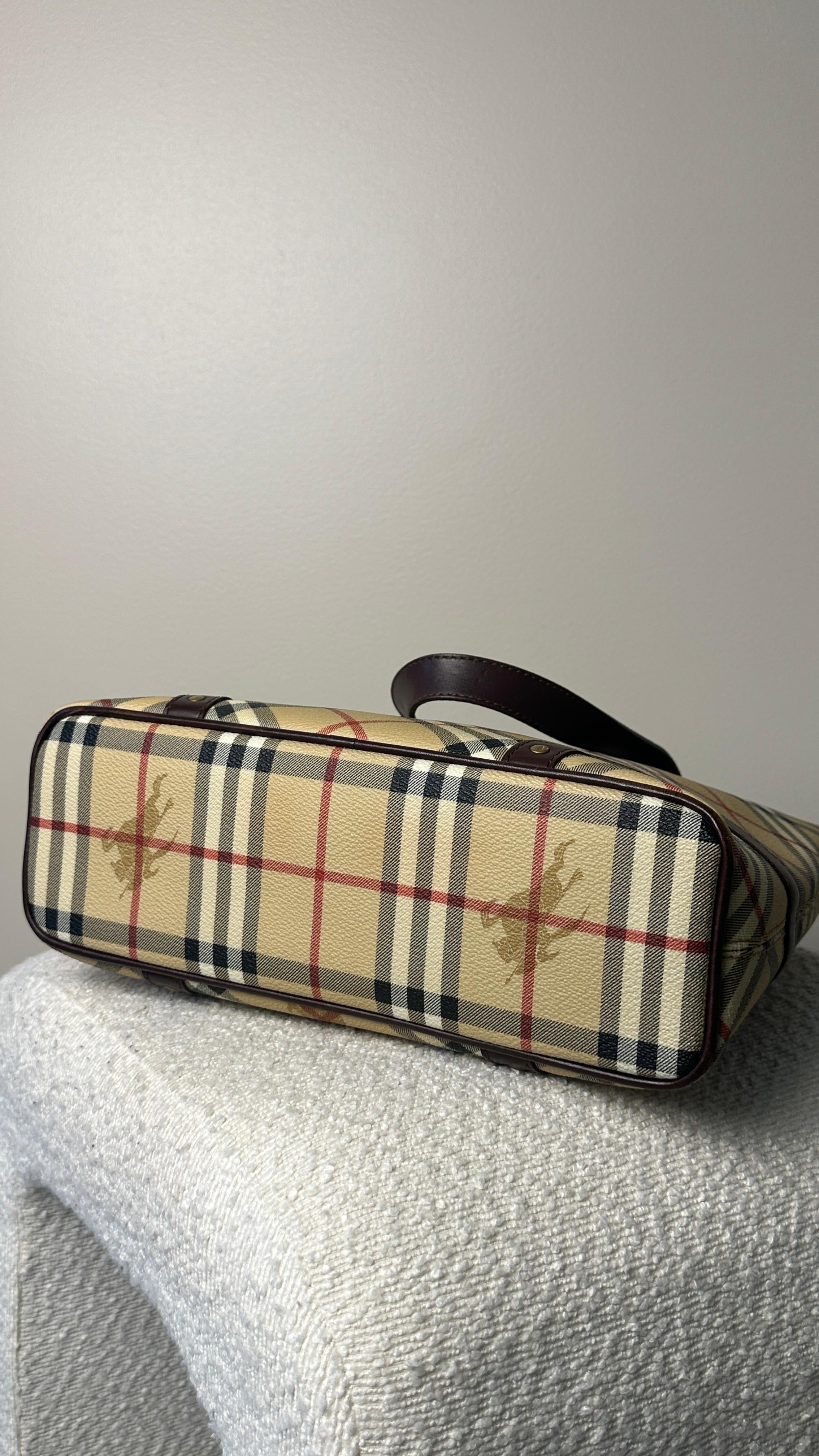 BURBERRY HEYMARKET CHECK TOTE BAG IN BROWN