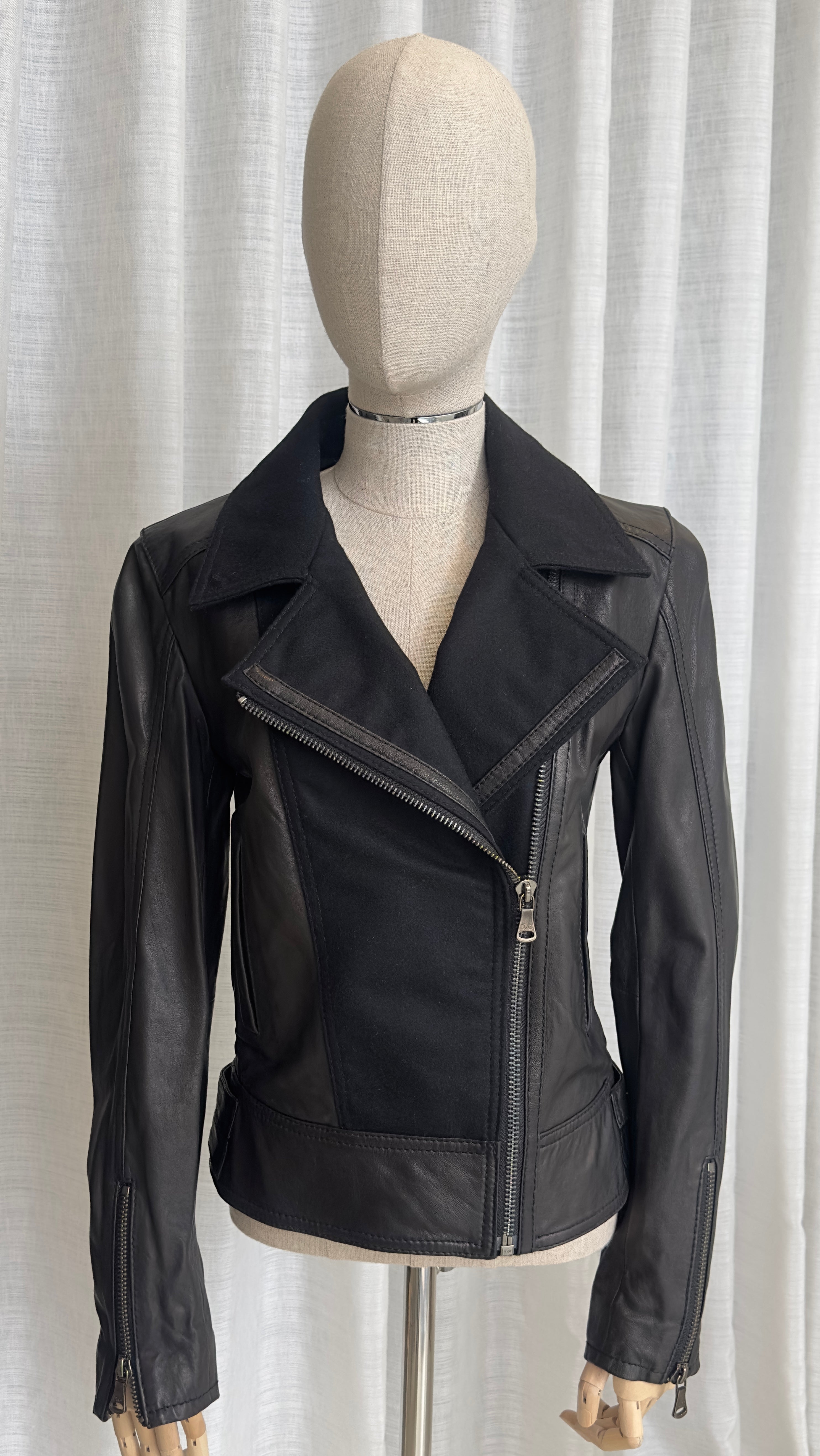 Dolce & Gabbana Leather Jacket In Black