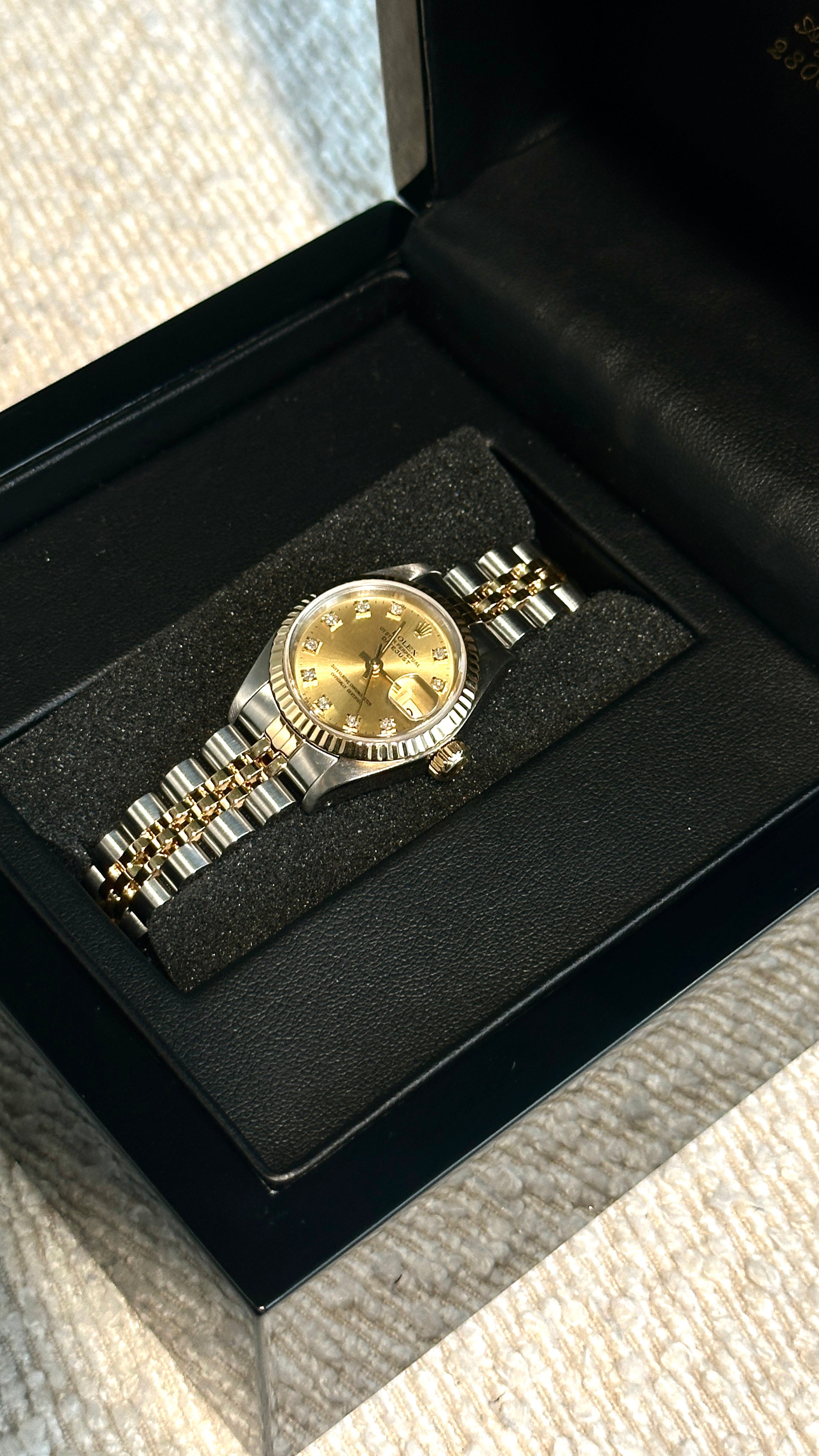 ROLEX LADY DATEJUST 26MM IN STEEL AND GOLD WITH DIAMONDS
