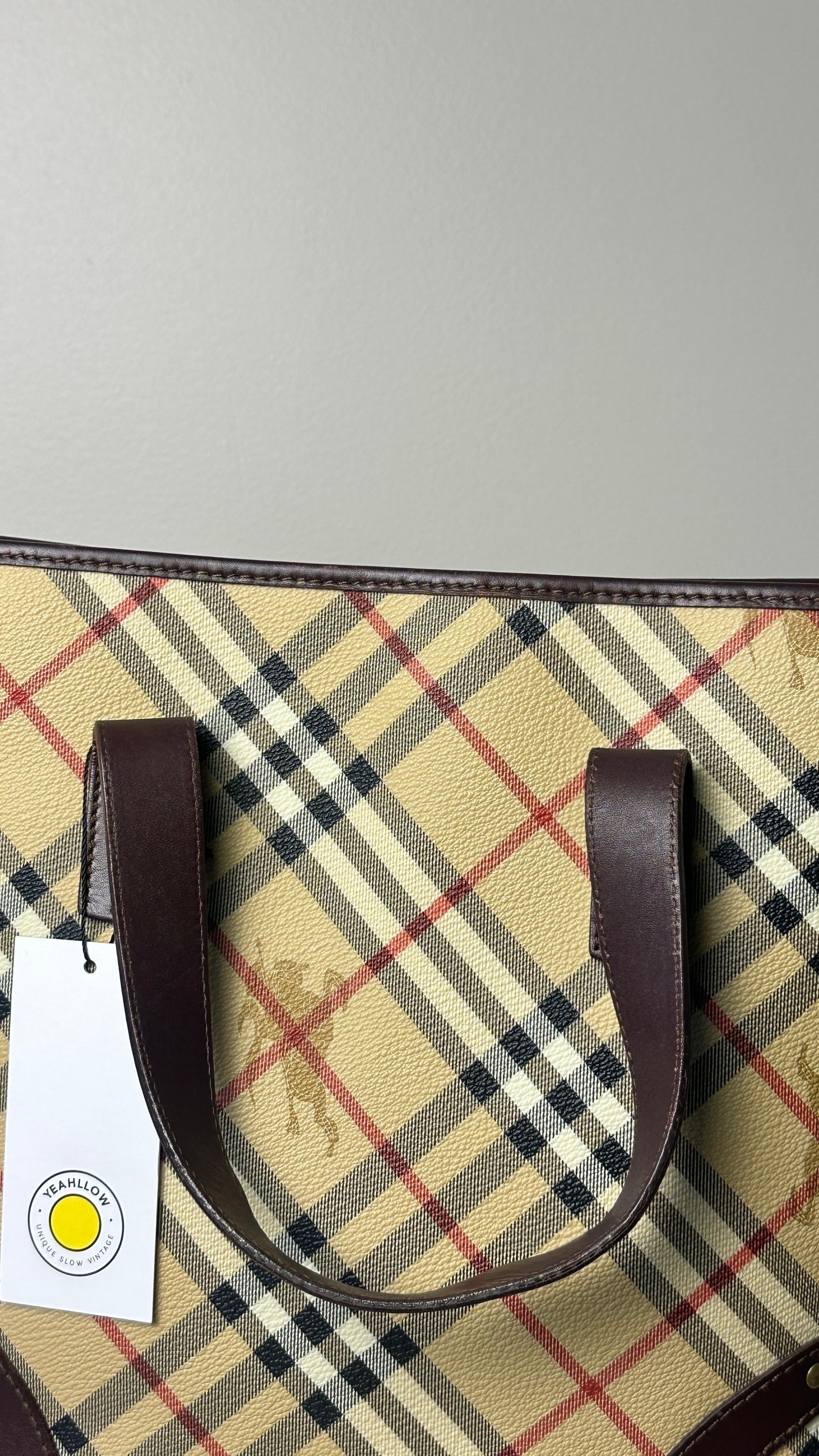 BURBERRY HEYMARKET CHECK TOTE BAG IN BROWN