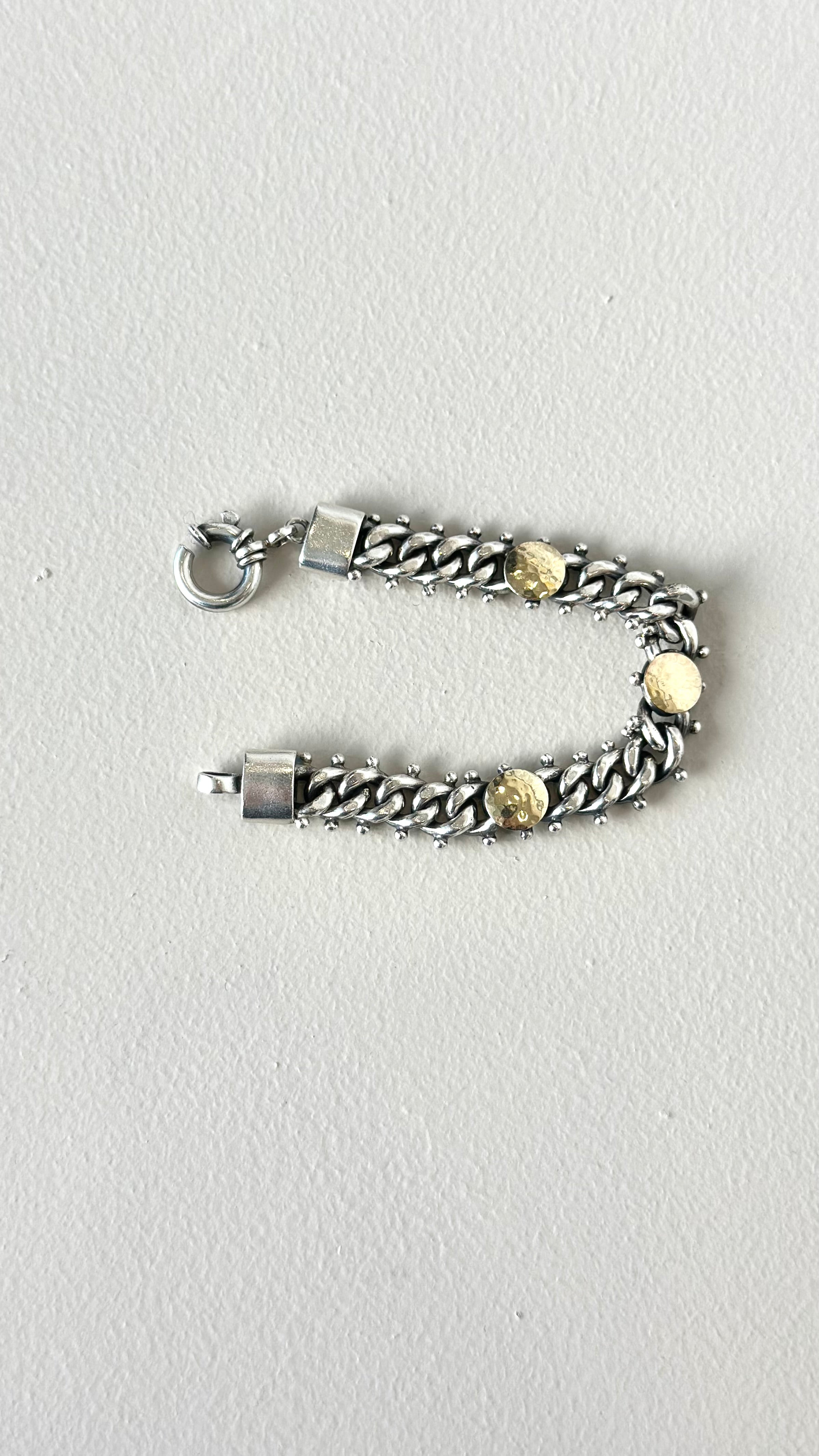 BRACELET IN SILVER WITH CIRCLES IN GOLD 9K