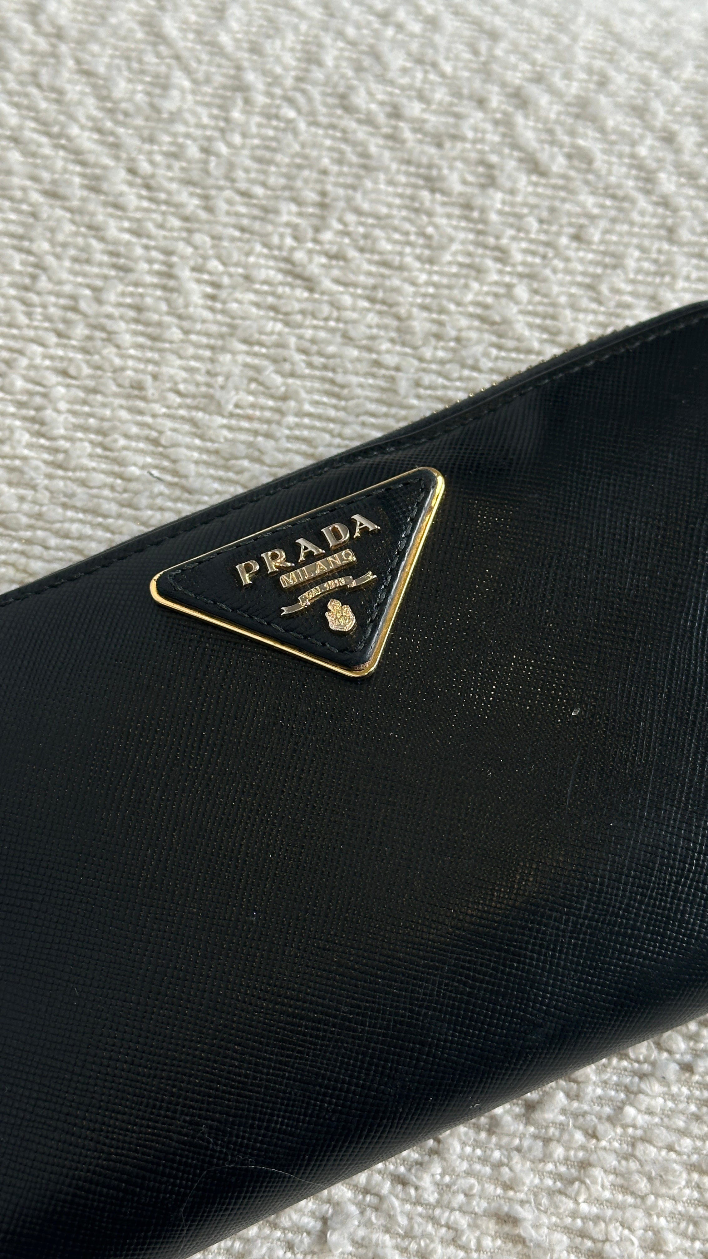 PRADA SAFFIANO LEATHER WALLET IN BLACK