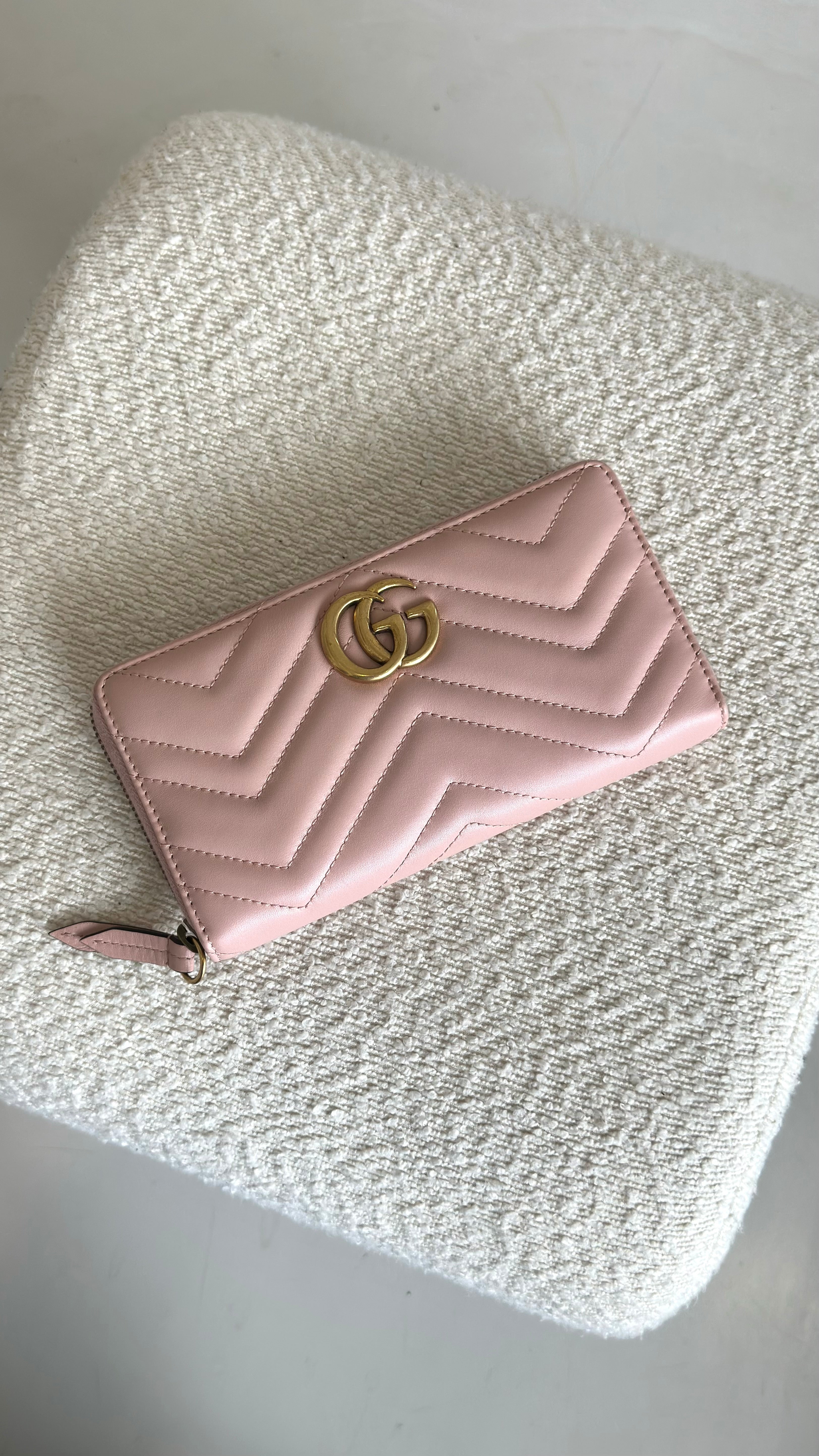 GUCCI MARMONT LEATHER WALLET IN PINK