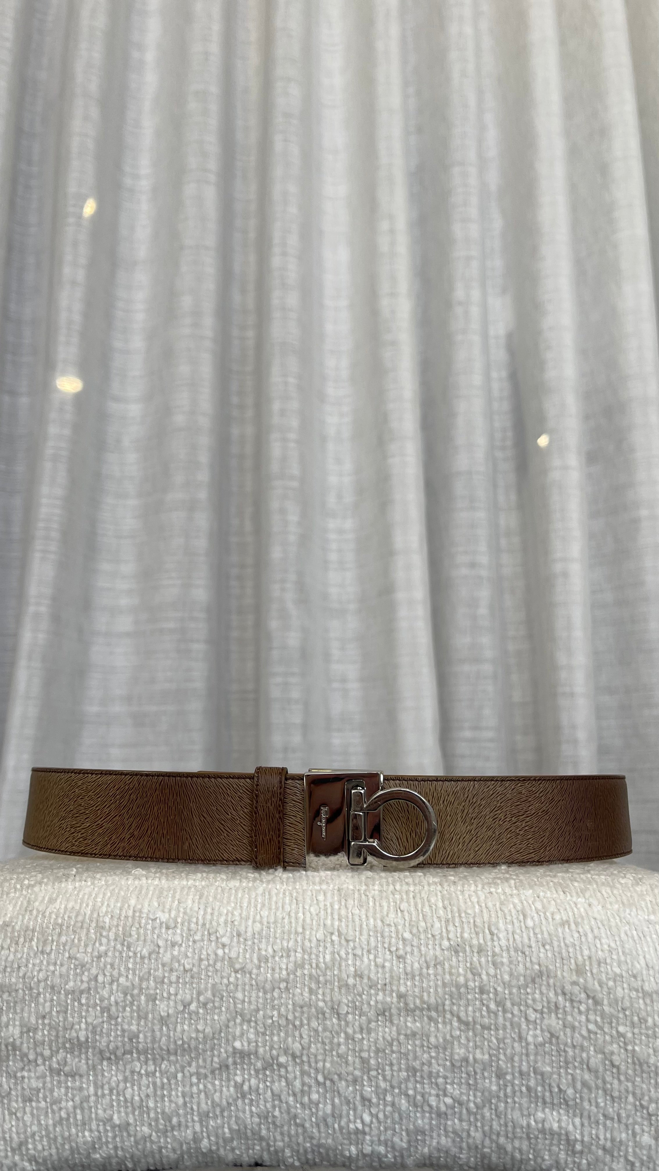 Salvatore Ferragamo Vintage Textured Leather Belt In Brown