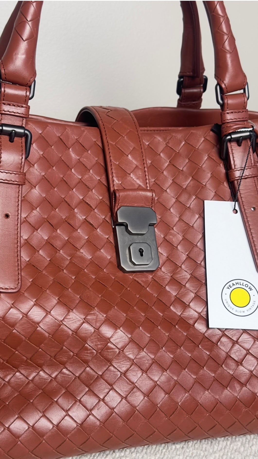 BOTTEGA VENETA MEDIUM NAPPA INTERCCIATO ROMA TOTE BAG IN TERRACOTTA