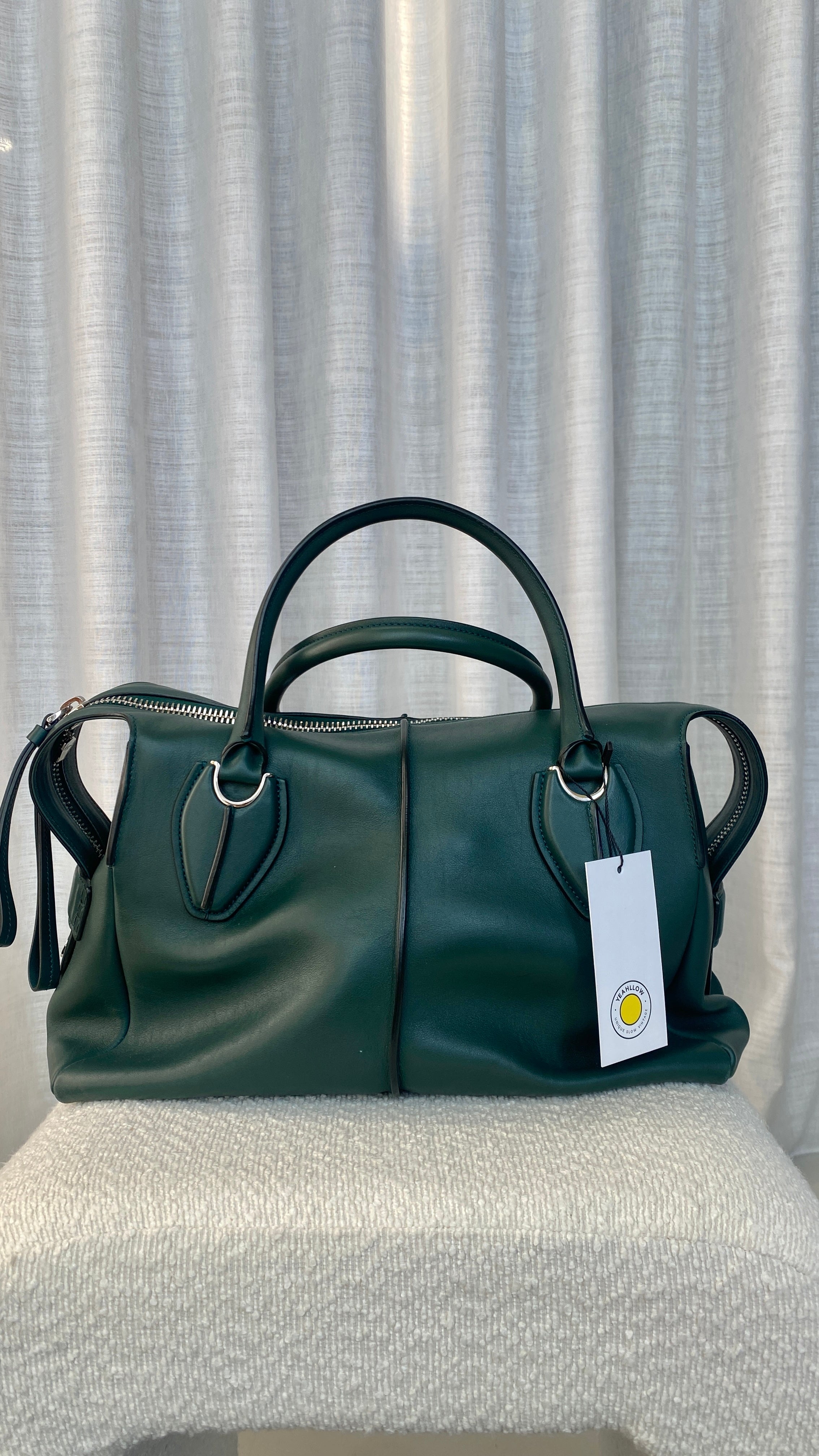 Tod's Vintage Leather Bag In Green