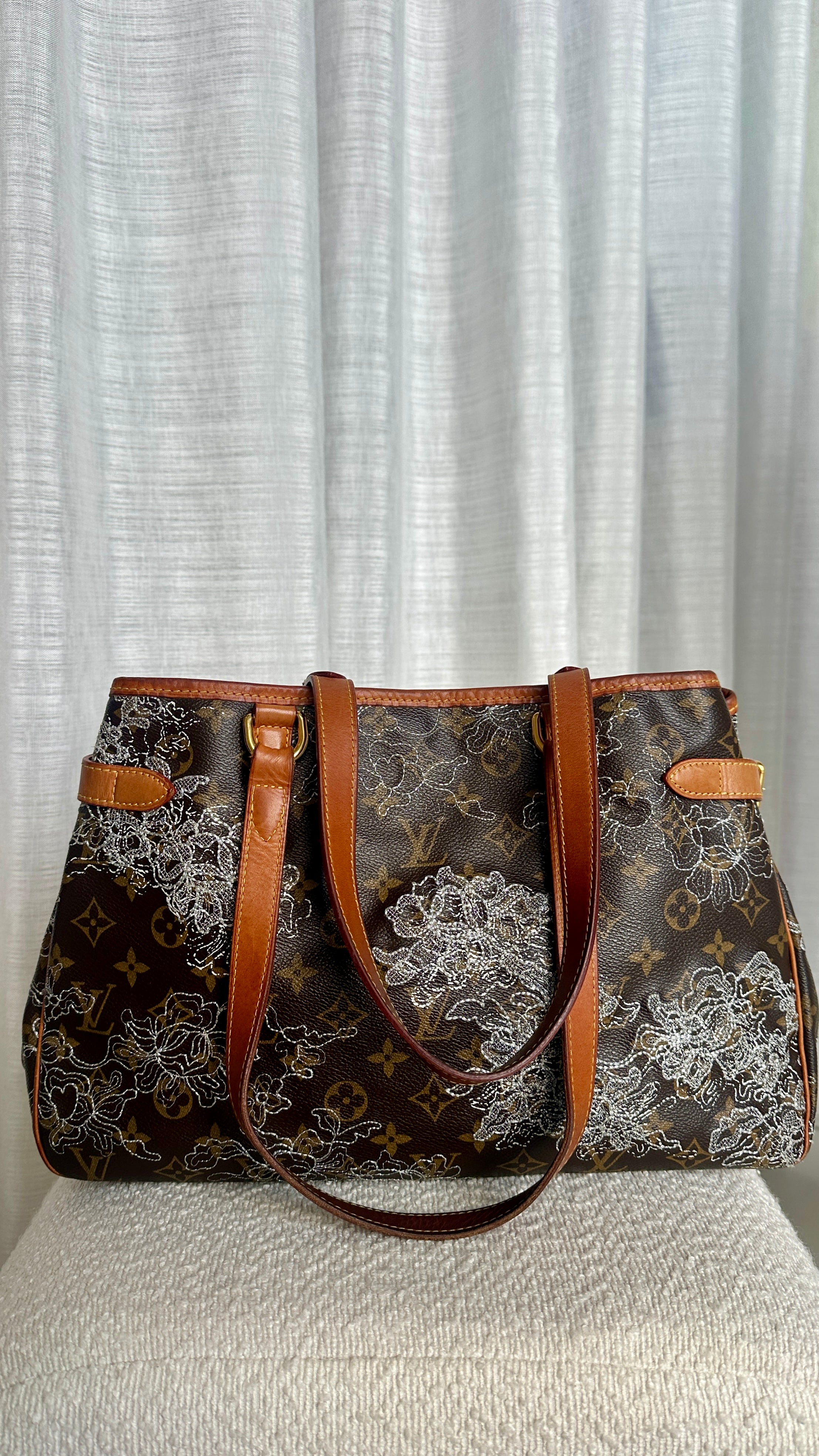 LOUIS VUITTON MONOGRAM BATIGNOLES HORIZONTAL TOTE BAG - IN BORWN