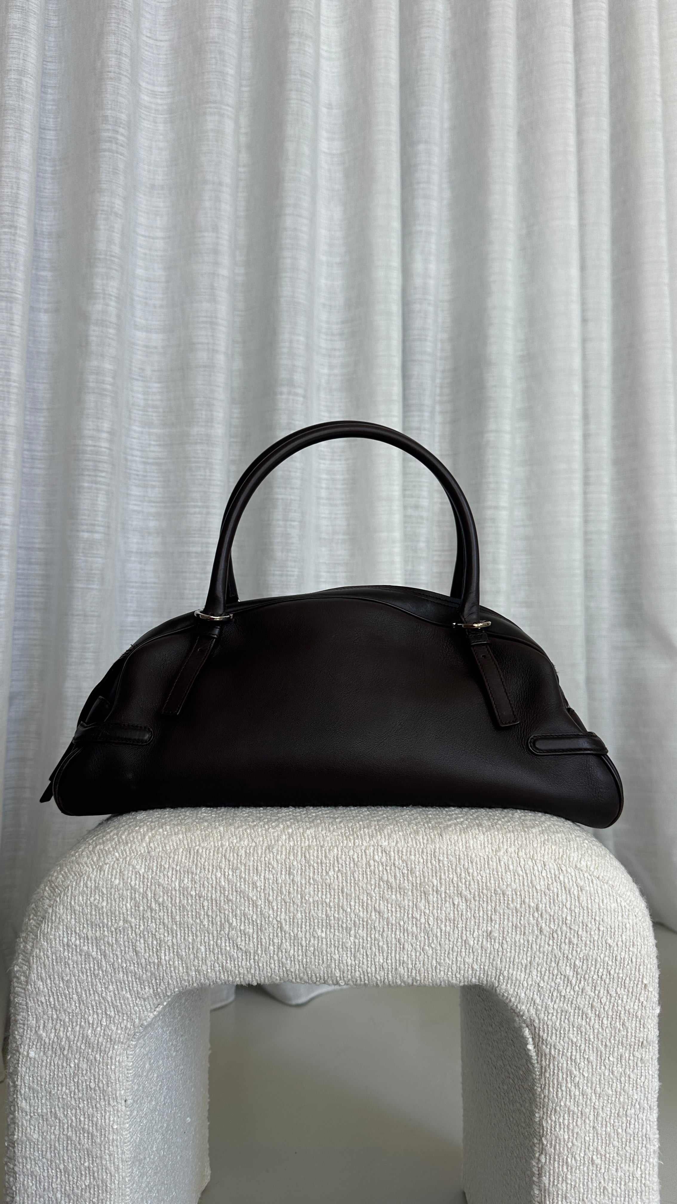 Salvatore Ferragamo Vintage Leather Shoulder Bag In Brown