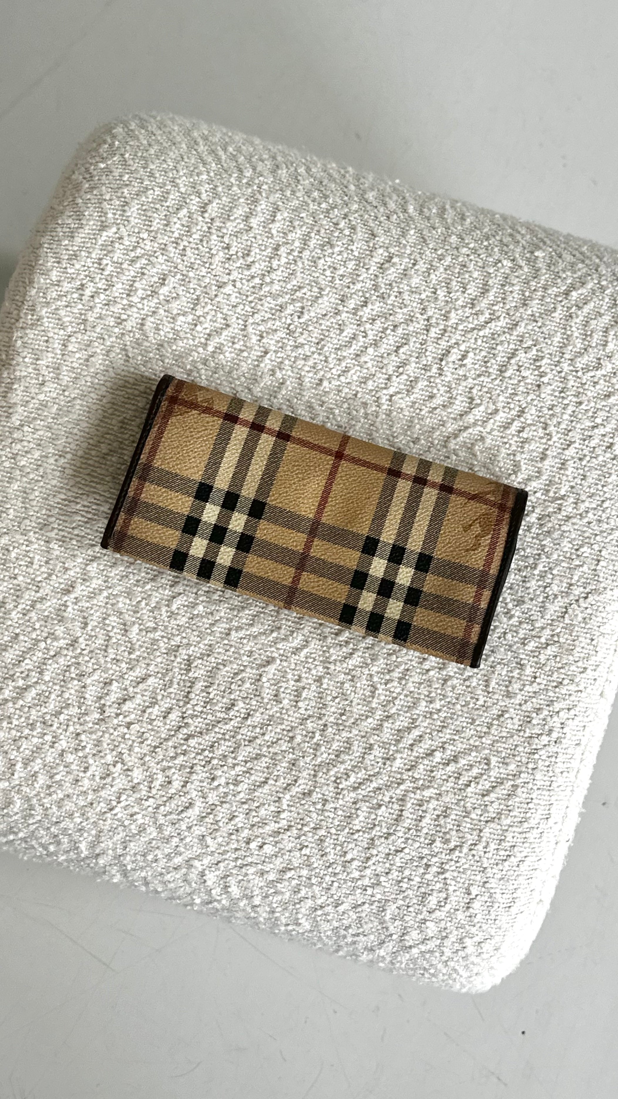 BURBERRY WALLET IN BEIGE