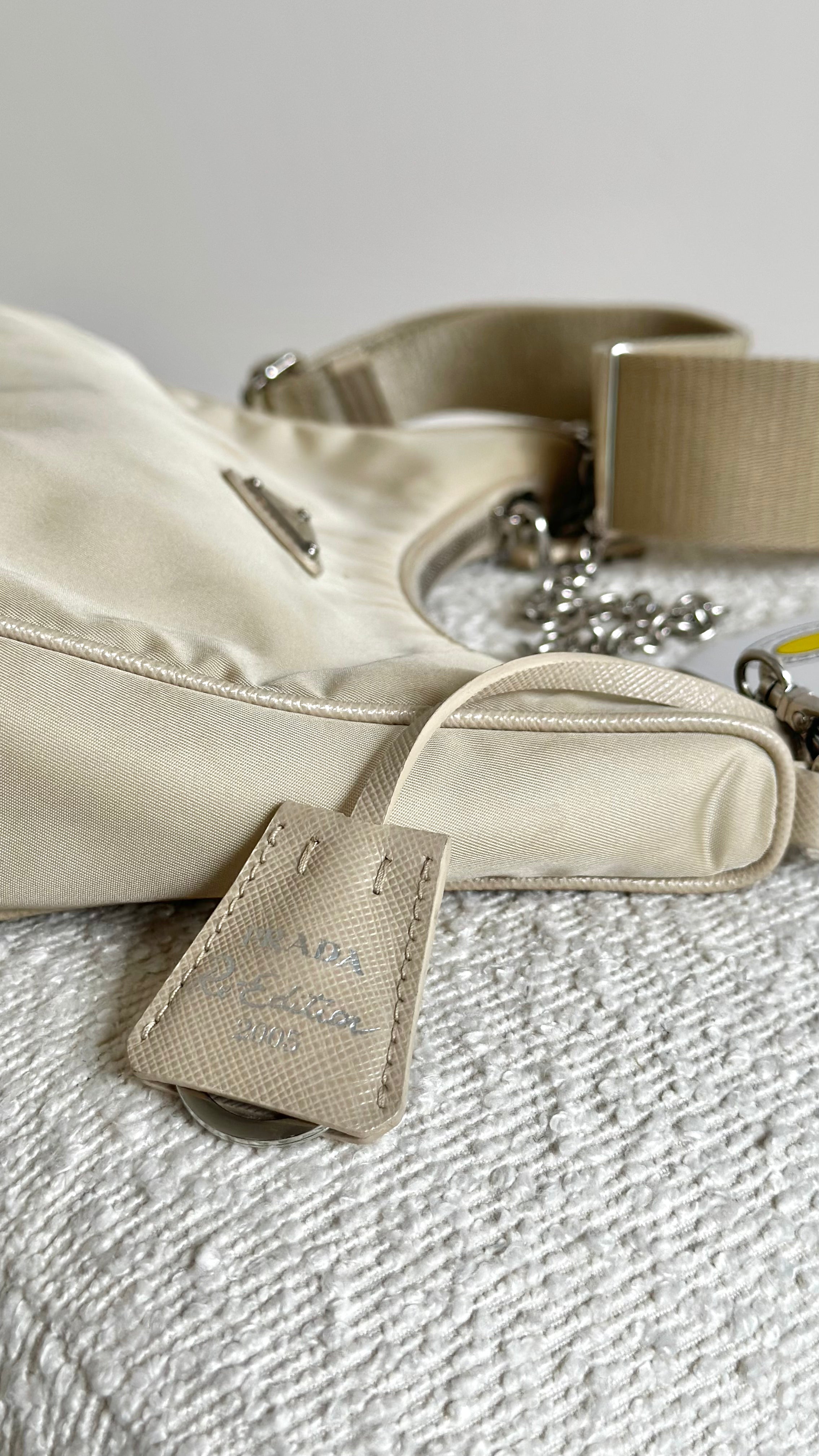 PRADA RE-EDITION 2005 NYLON IN BEIGE