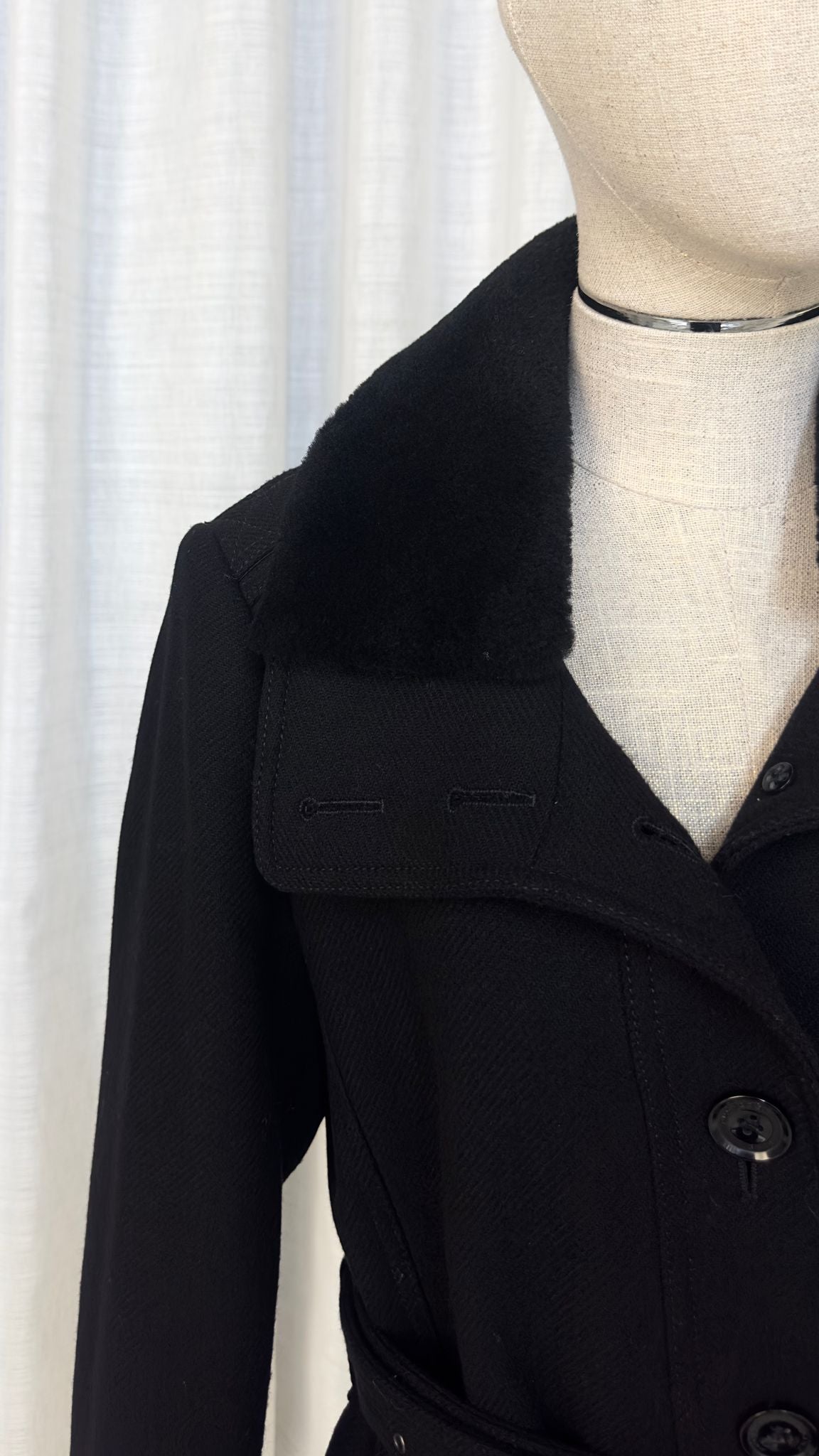 BURBERRY WOOL COAT IN BLACK