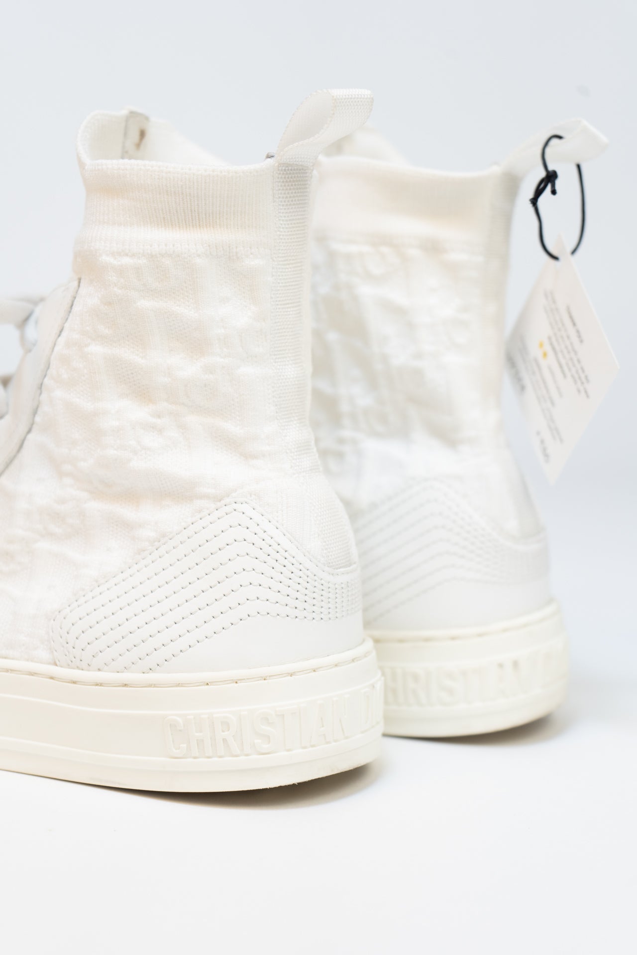 Tênis cano alto Dior B23 branco tamanho 40