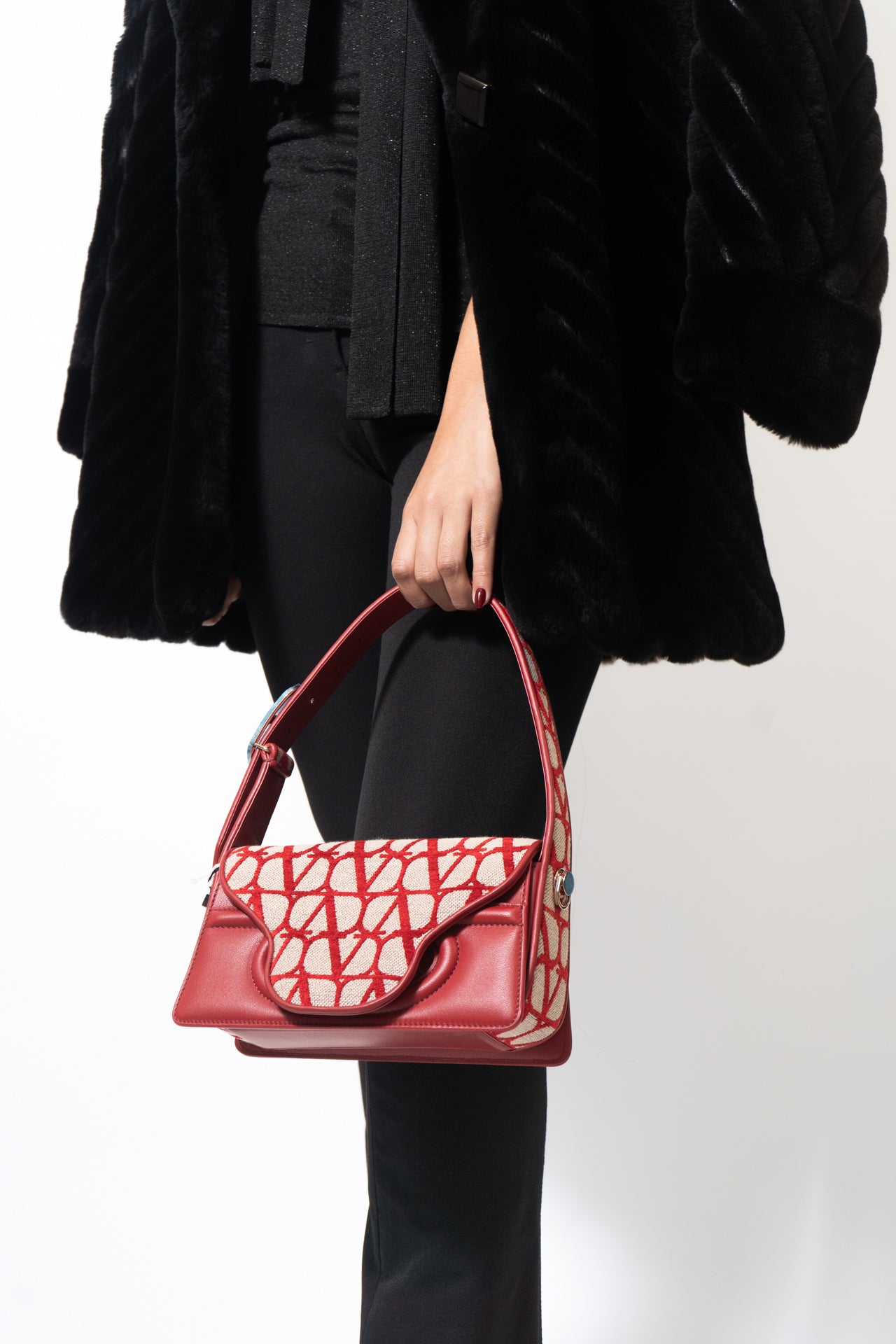 Valentino Le Grand Deuxième Toile Iconographe Shoulder Bag