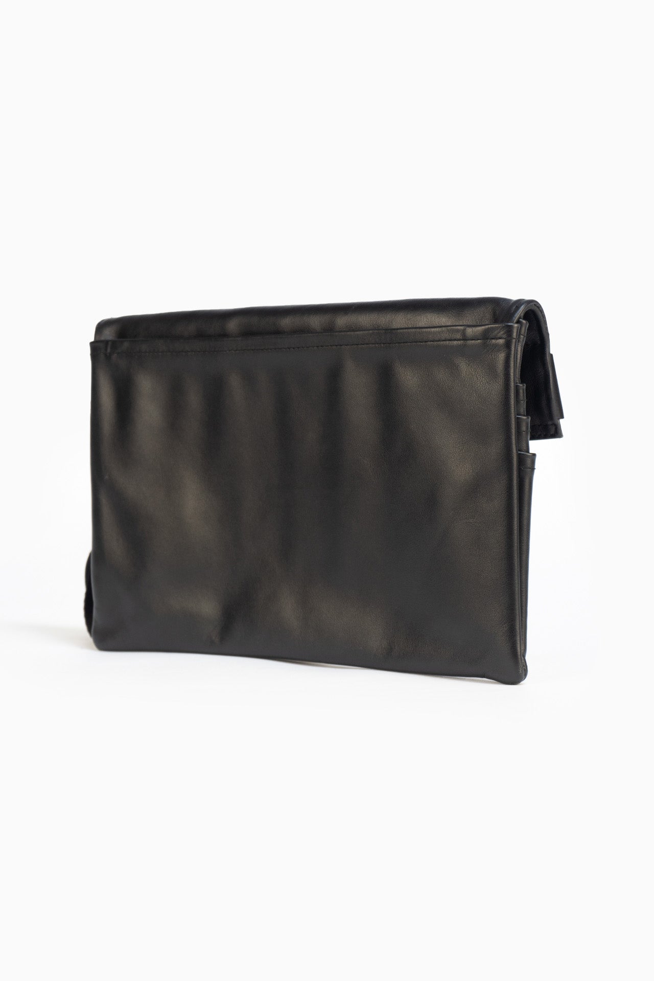 Bolsa preta para maquiador Chanel