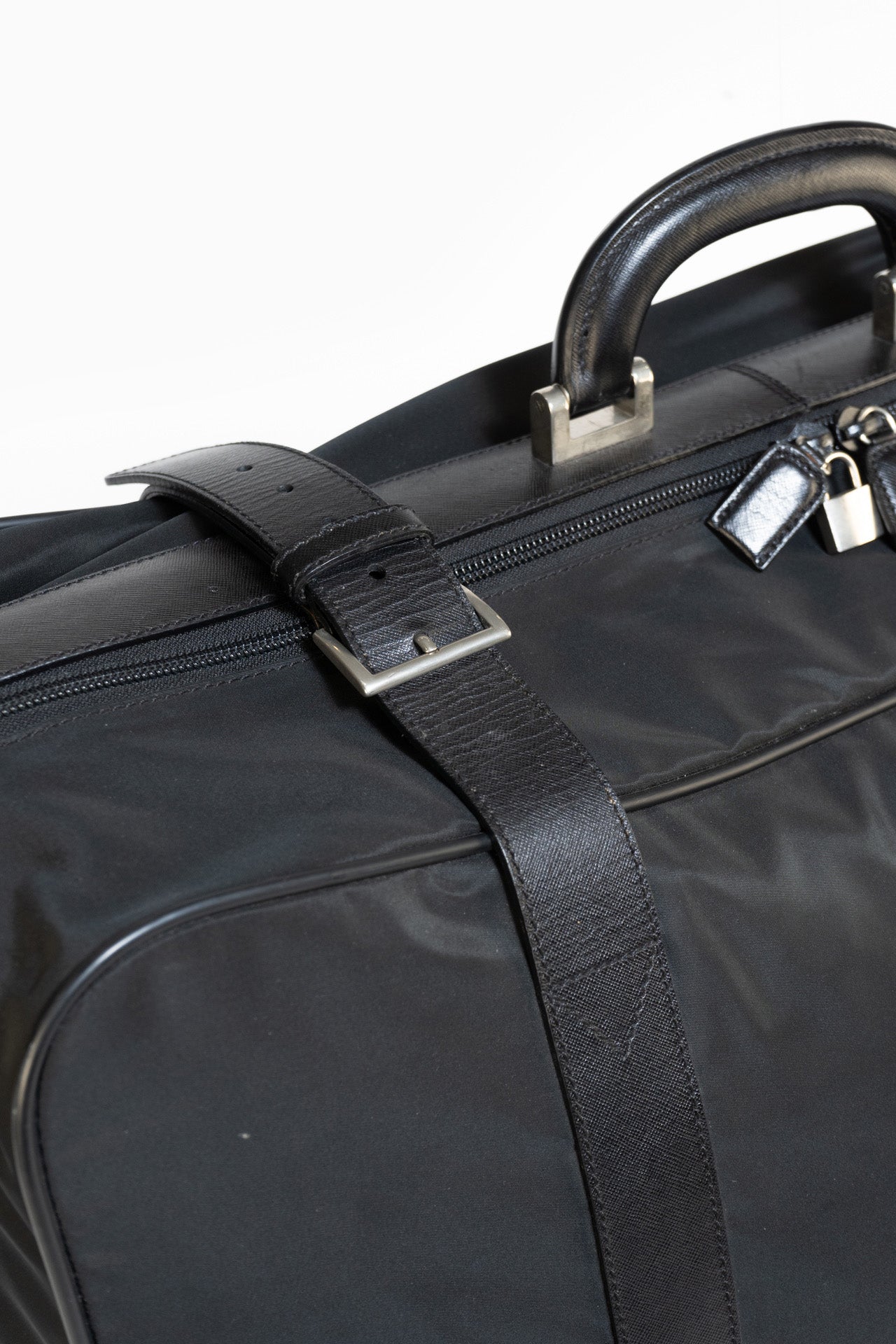 Bolsa de viagem Prada Nylon e Saffiano