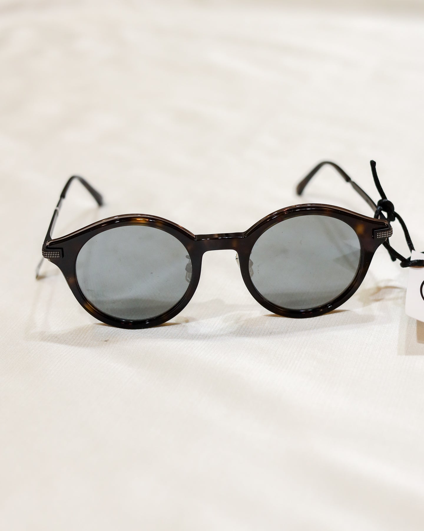 Óculos de Sol Jimmy Choo Round Dark Tortoise - com caixa
