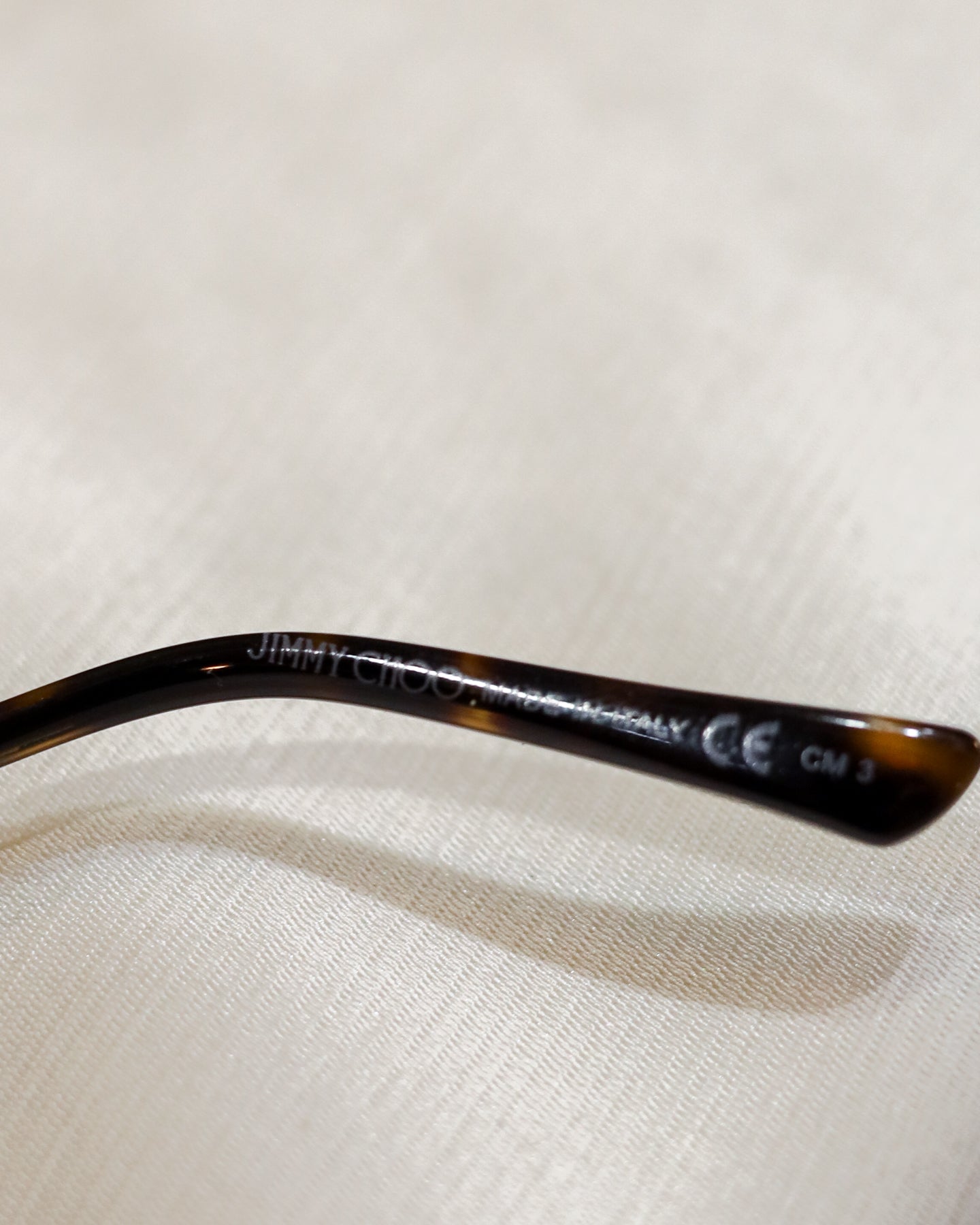 Óculos de Sol Jimmy Choo Round Dark Tortoise - com caixa