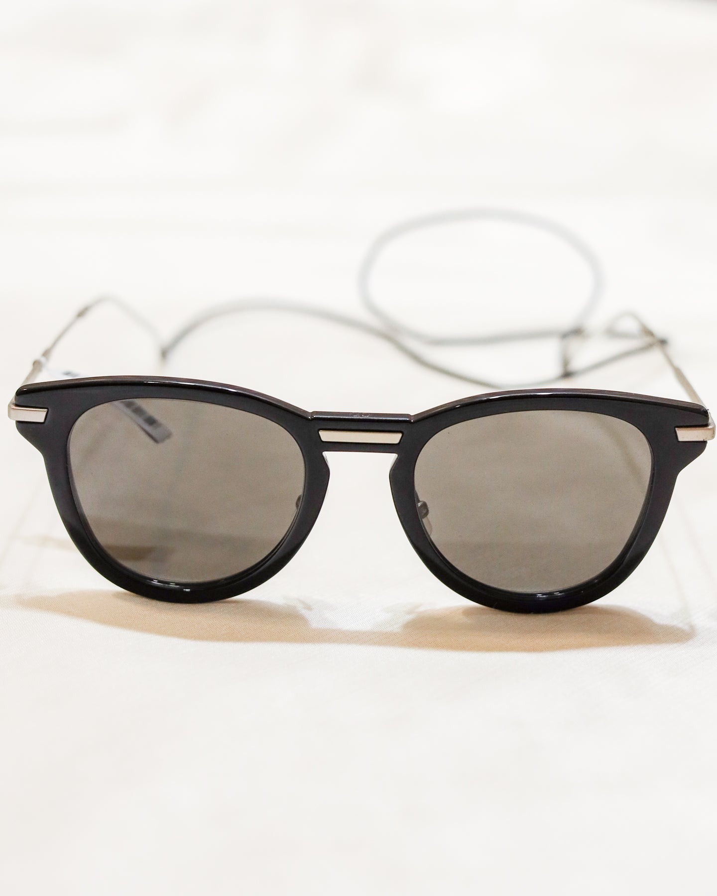 Óculos de sol Christian Dior Black Wayfarer - com caixa