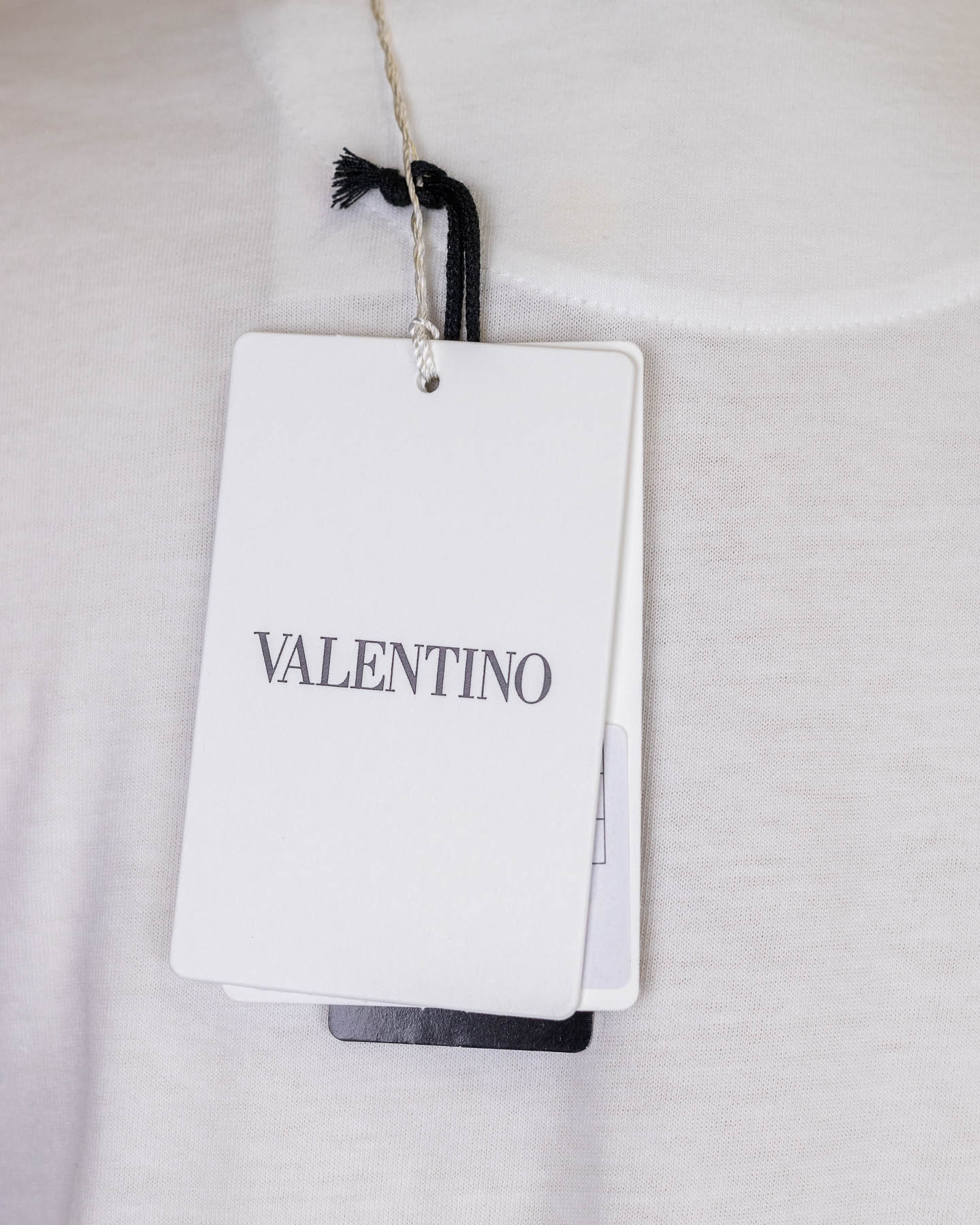 Valentino White T-shirt 2099 - New with tags