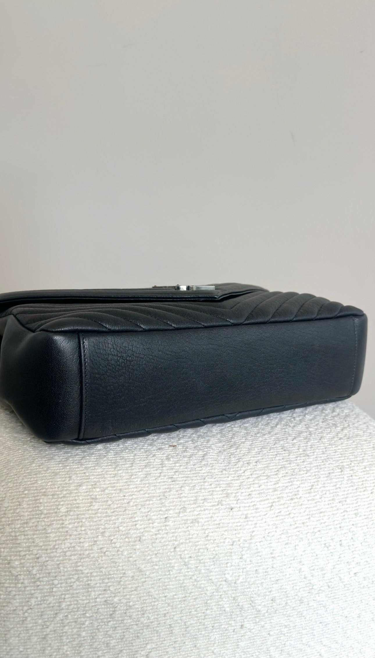 SAINT LAURENT COLLEGE LARGE BAG IN BLACK