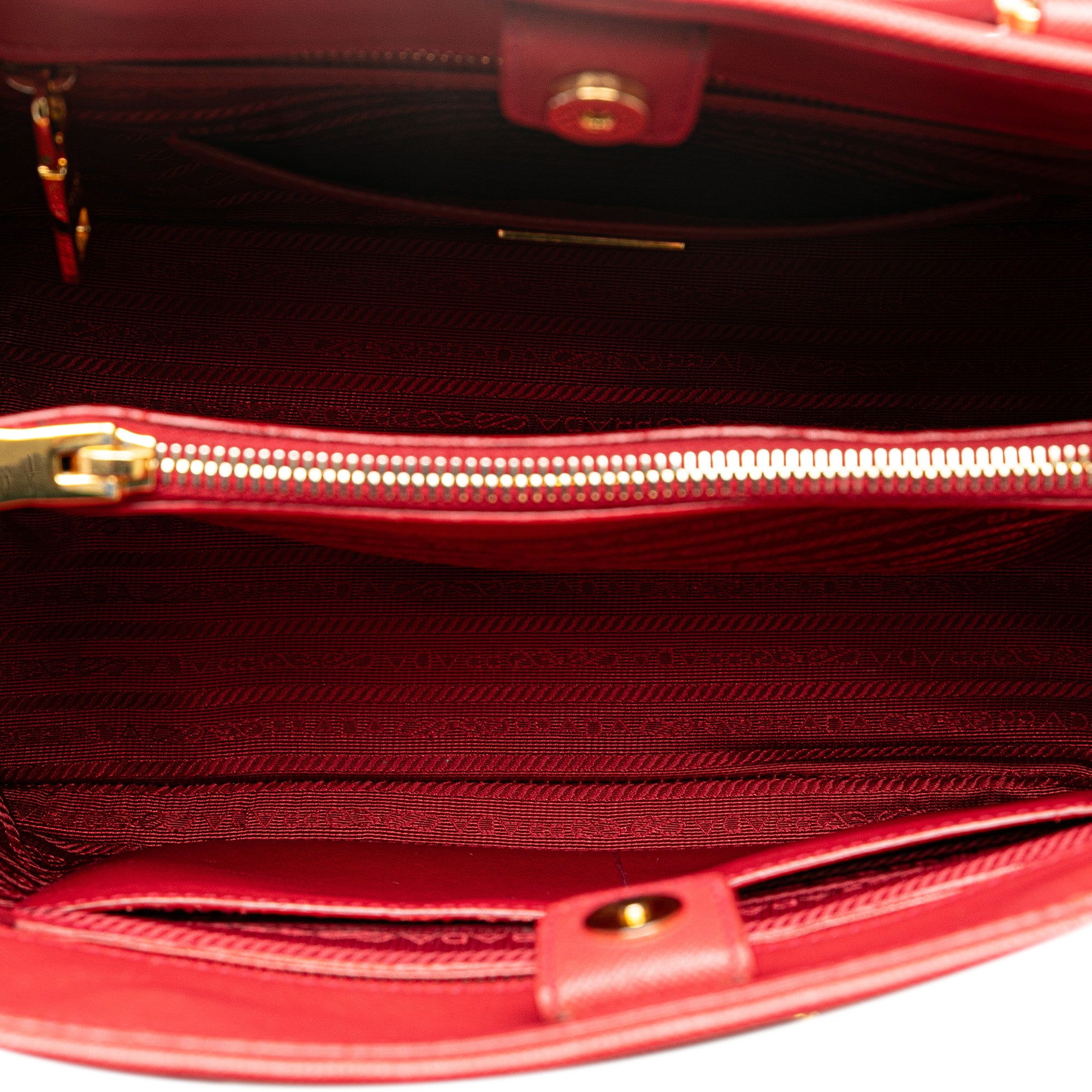 Prada Medium Saffiano Lux Open Promenade Satchel In Red