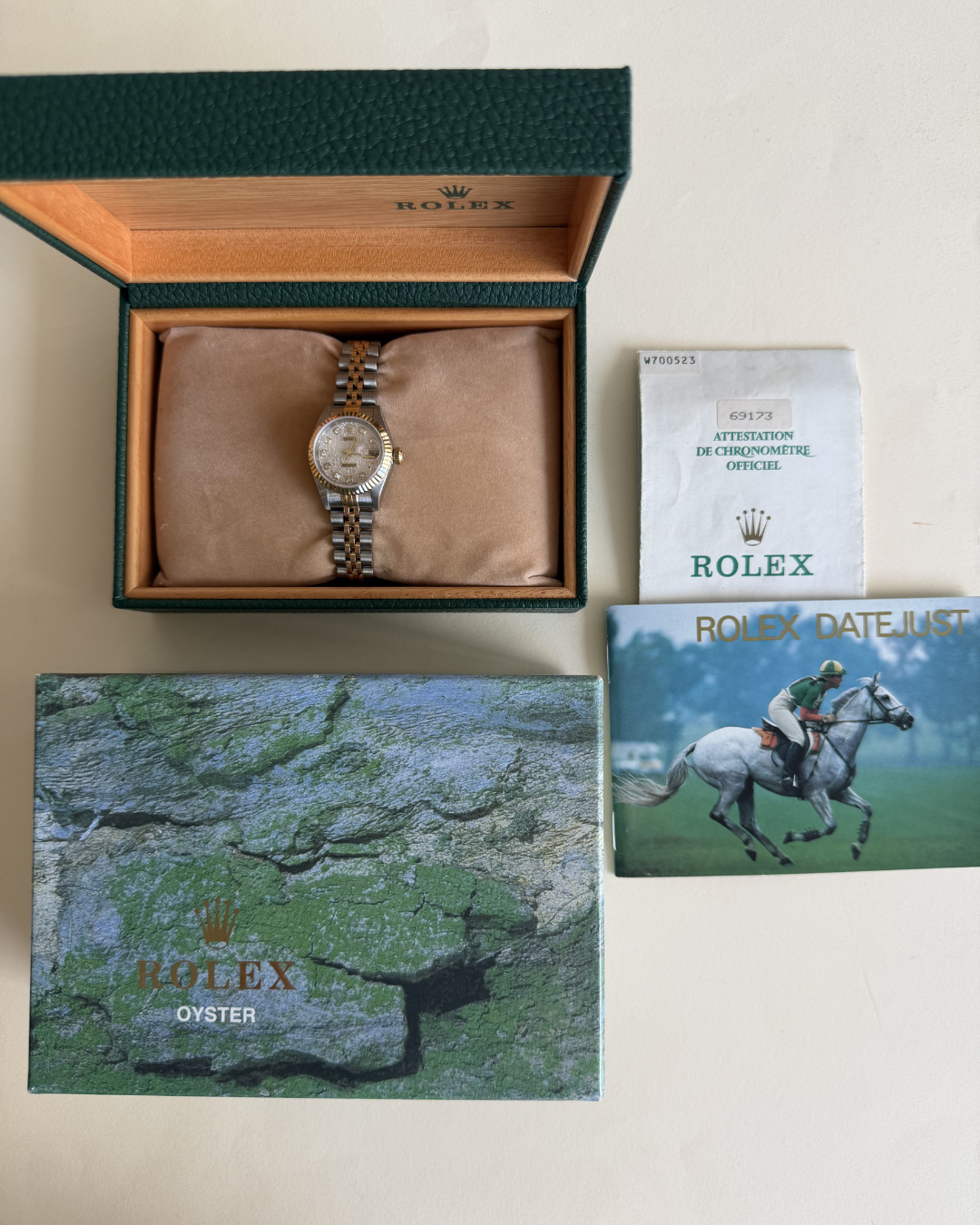 ROLEX LADY DATEJUST 26MM IN STEEL AND GOLD WITH WHITE DIAL AND DIAMONDS