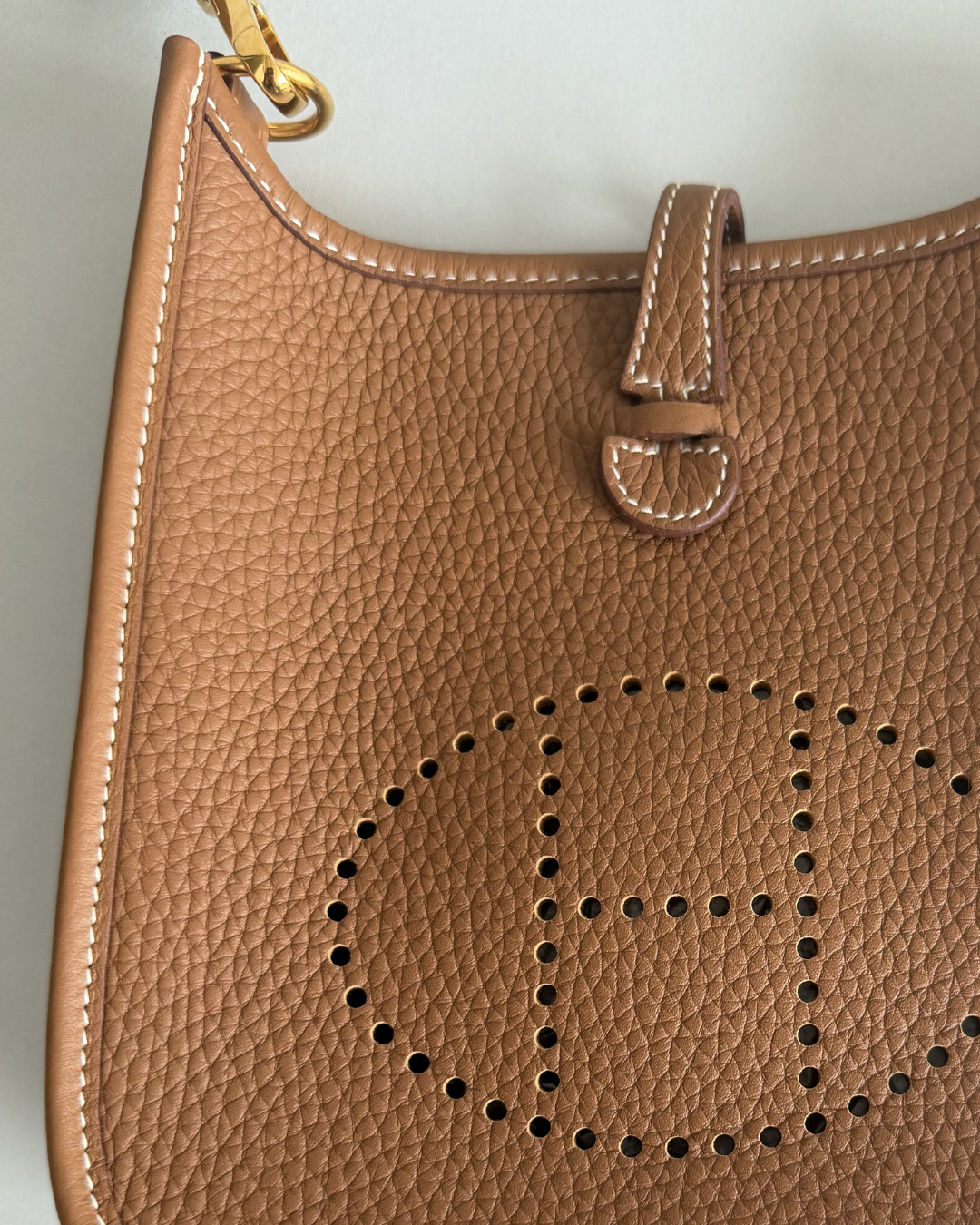 Hermès Mini Evelyne in Camel - New condition