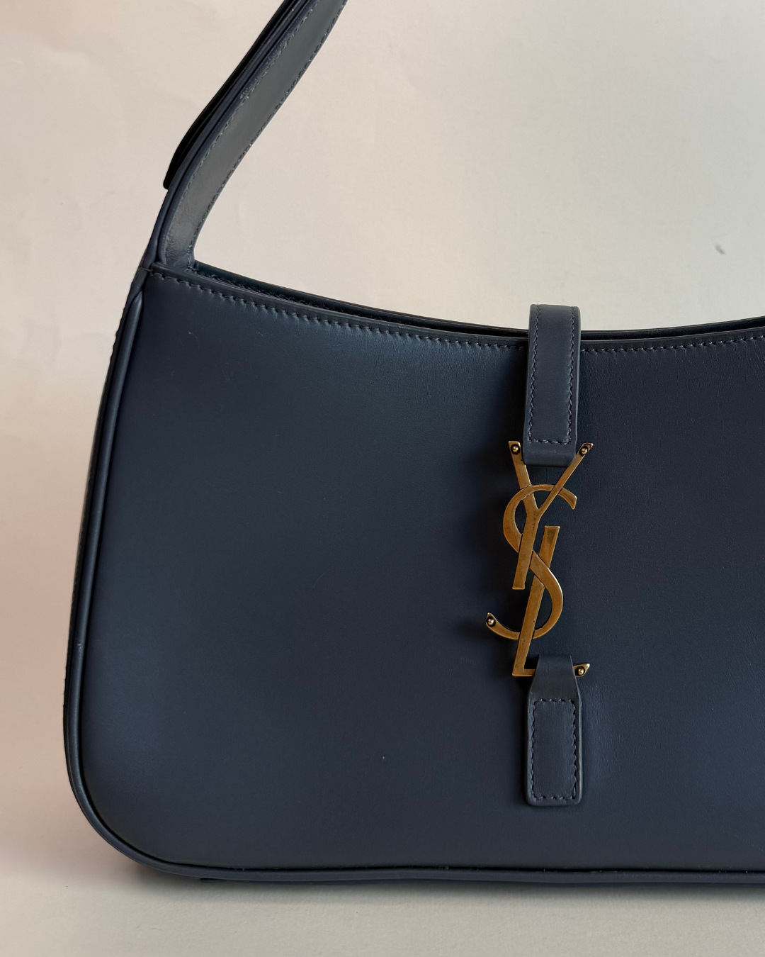 Saint Laurent Mini Le 5 à 7