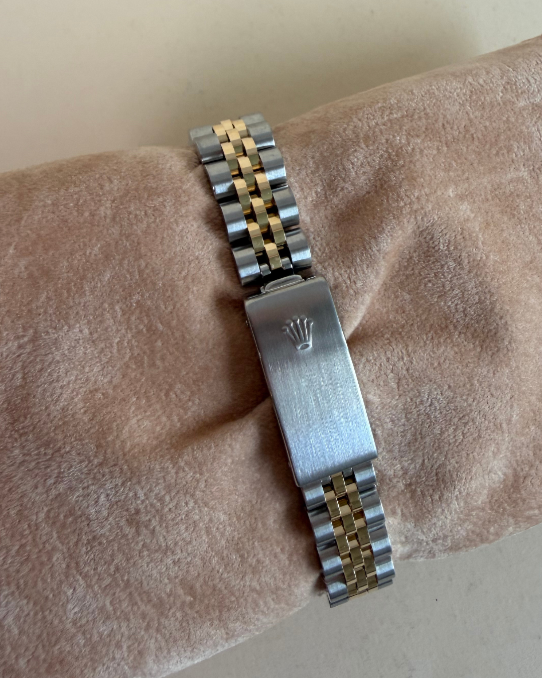 ROLEX LADY DATEJUST 26MM IN STEEL AND GOLD WITH WHITE DIAL