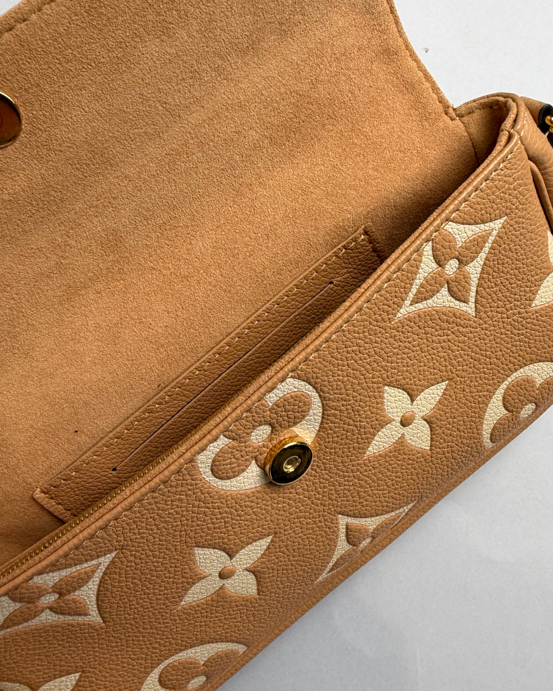 Louis Vuitton Wallet on Chain Ivy
