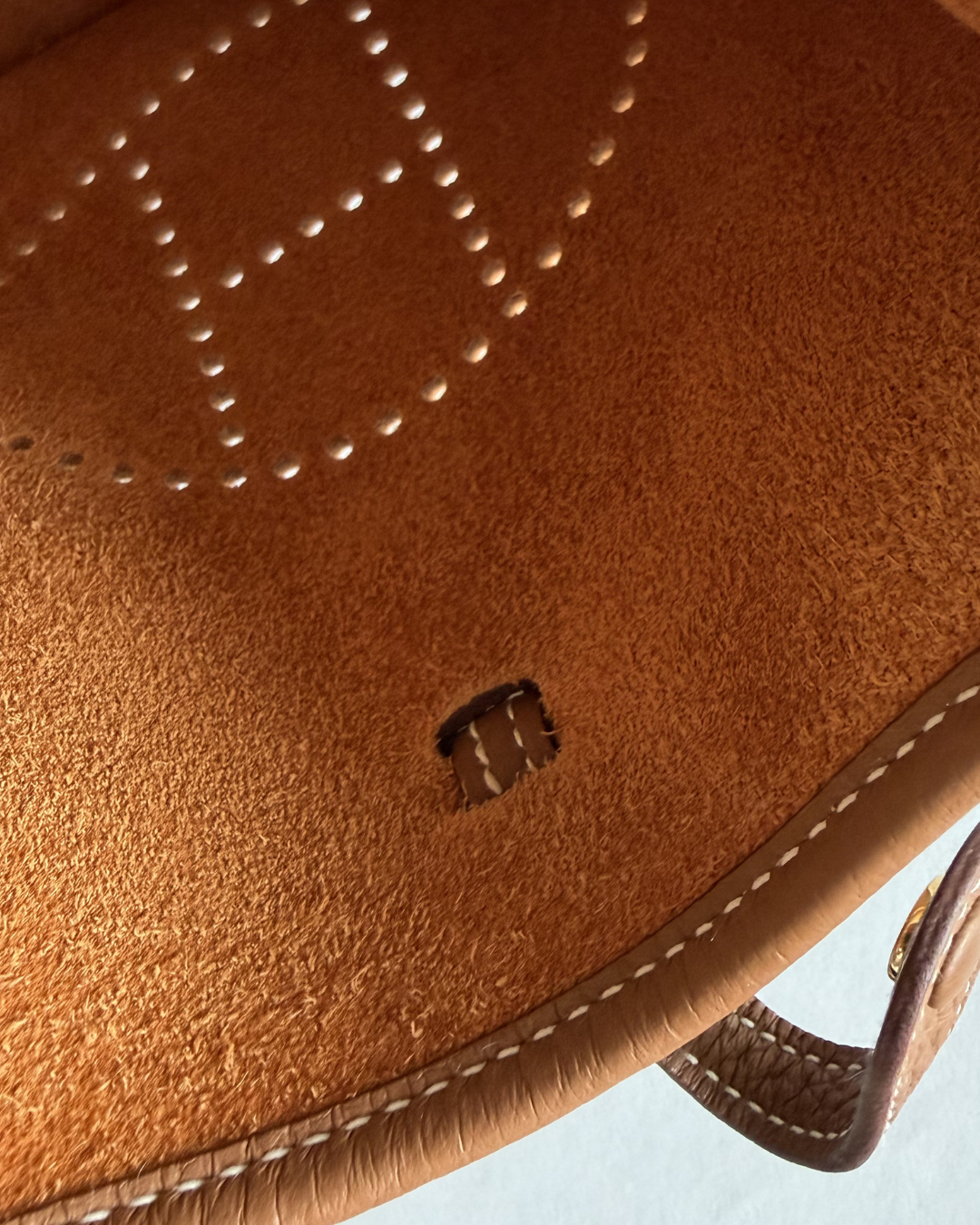 Hermès Mini Evelyne in Camel - New condition