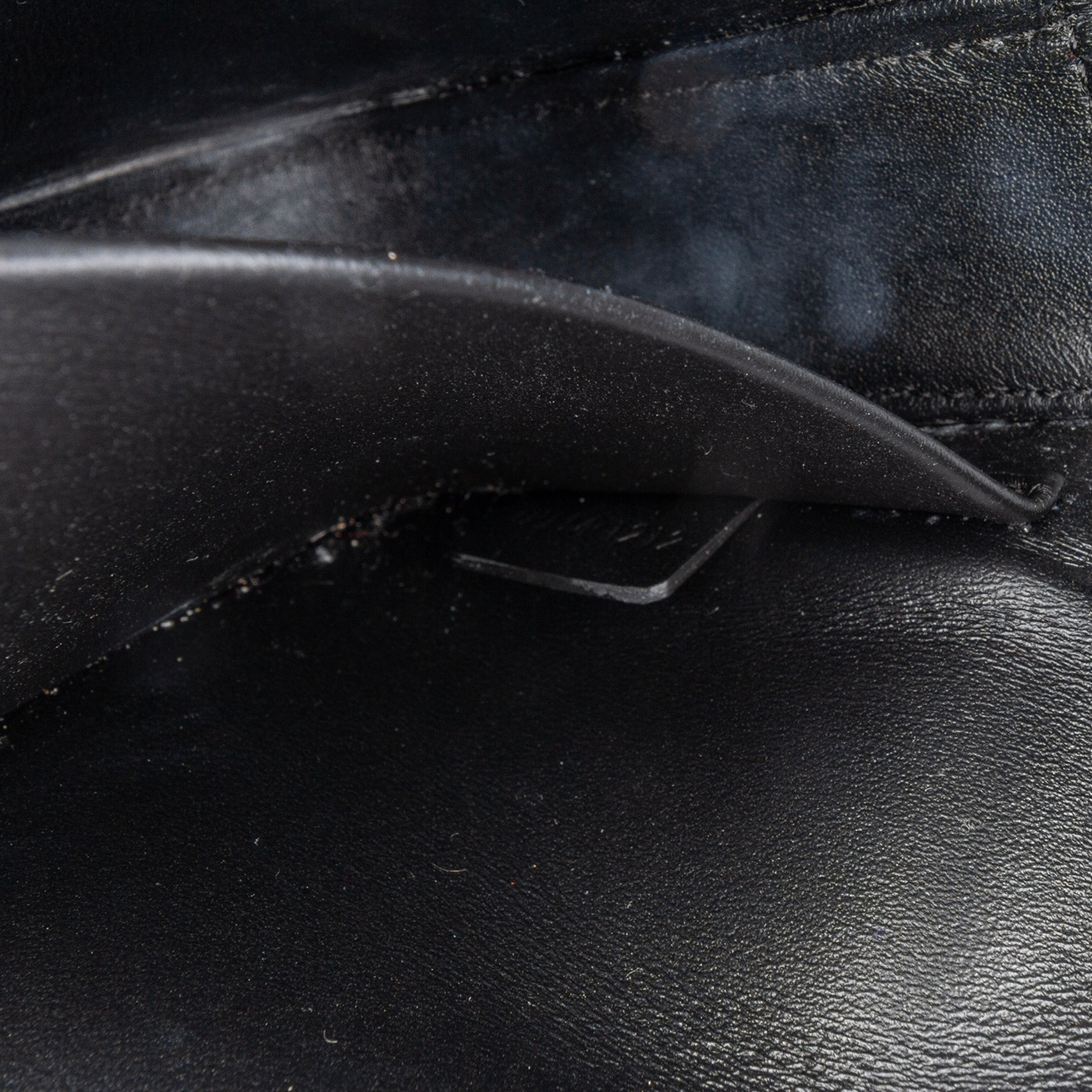 Celine Smooth Calfskin Cuir Triomphe Chain Shoulder Bag In Black