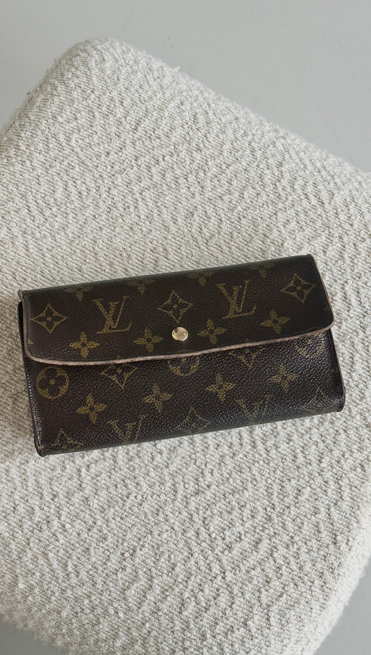 CARTEIRA VINTAGE LOUIS VUITTON MONOGRAM EM CASTANHO