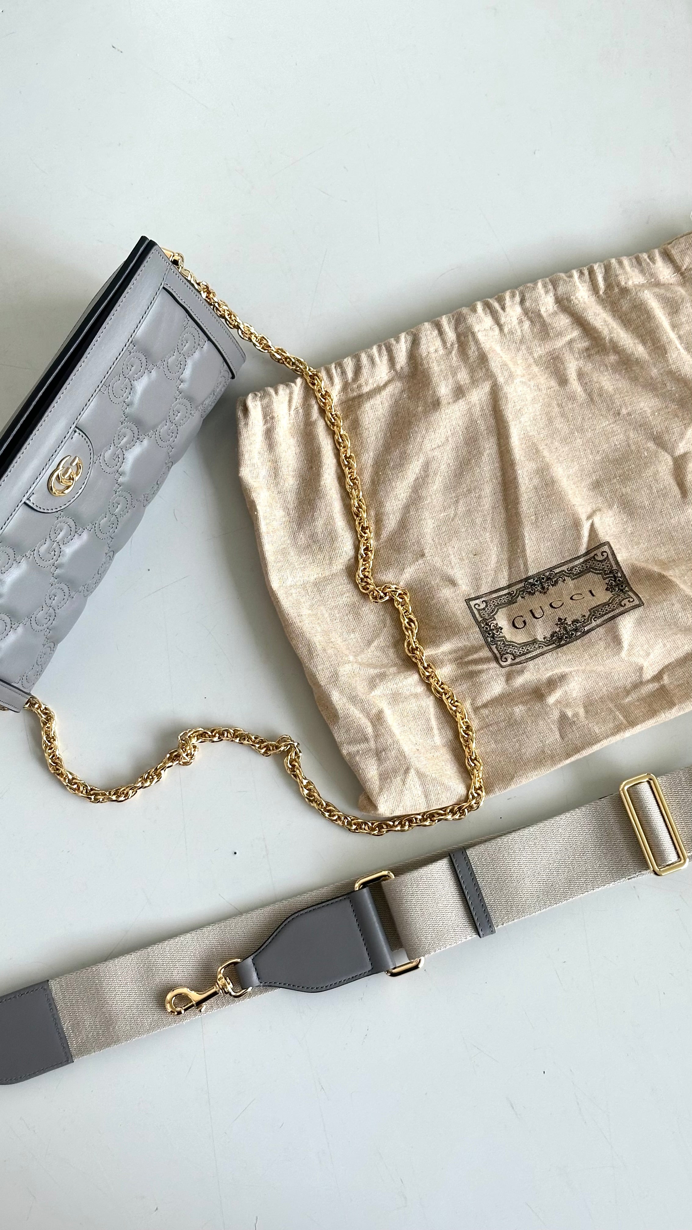 GUCCI SMALL GG MARMONT MATELASSE LEATHER OPHIDIA CHAIN BAG IN GRAY