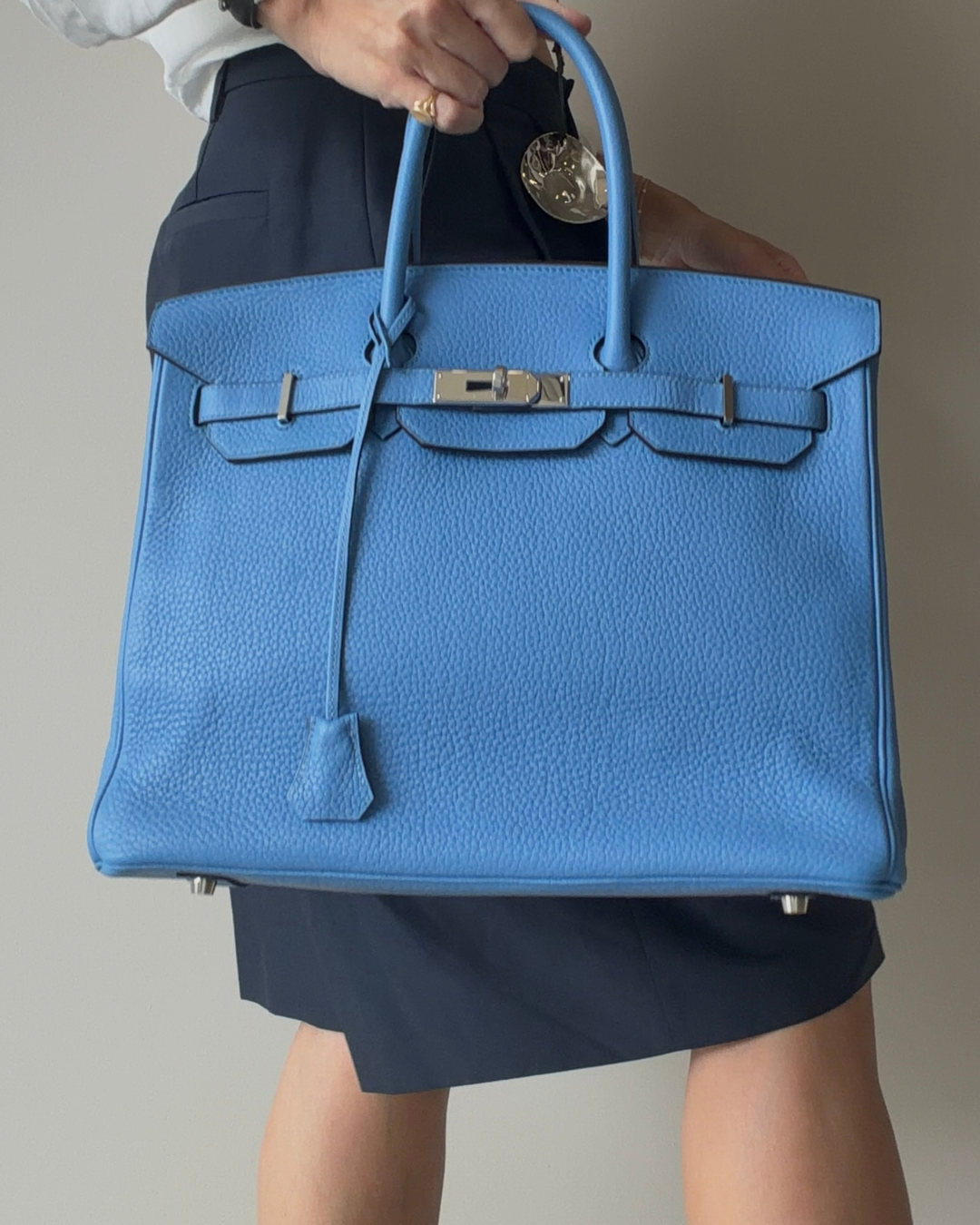 HERMÈS BLUE TOGO LEATHER 35 HANDBAG IN BLUE