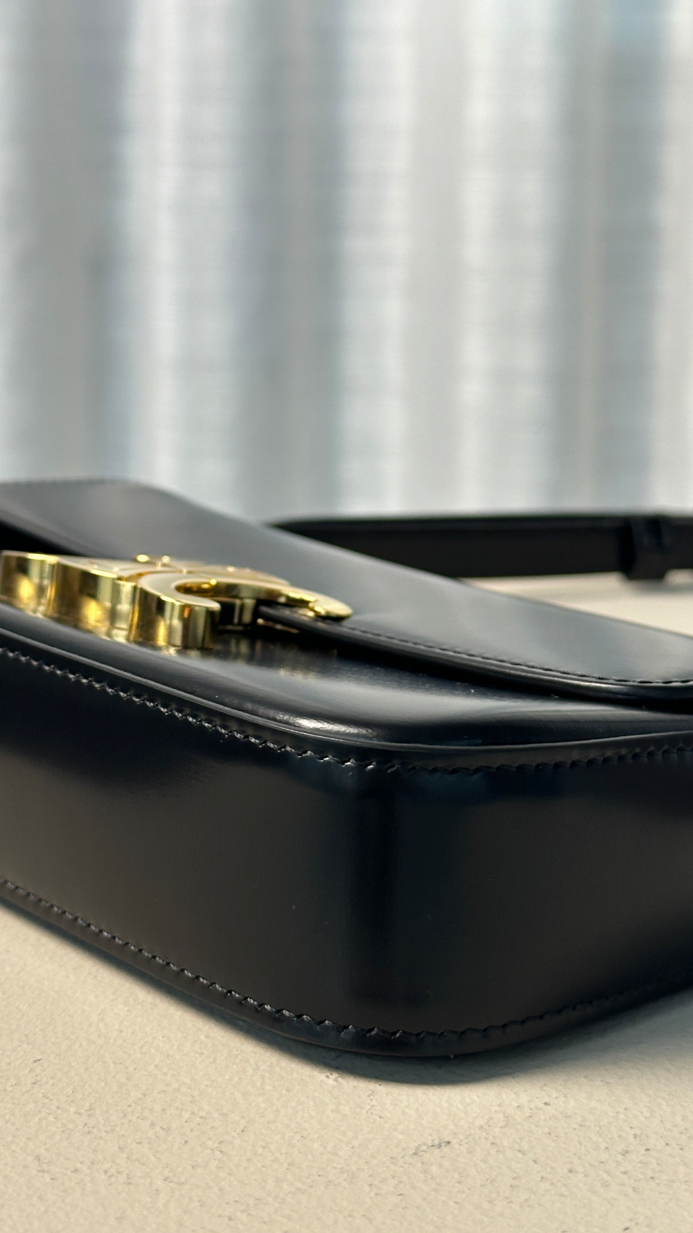 CÉLINE TRIOMPHE LONG LEATHER HANDBAG IN BLACK